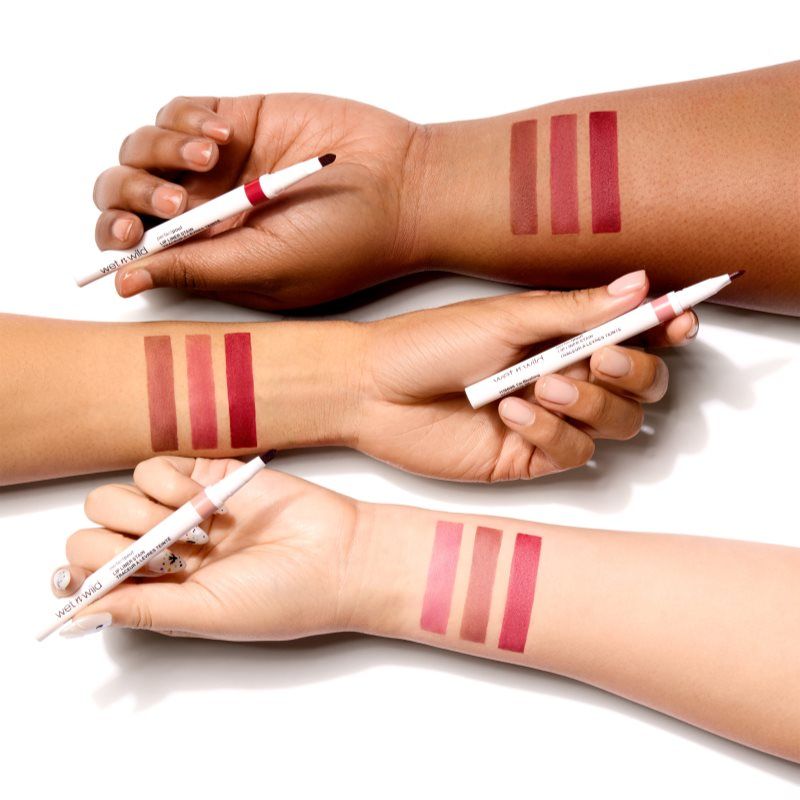 Perfect Pout brillo de labios en rotulador tono I'm Blushing 0.5 ml - Wet n Wild - Modalova