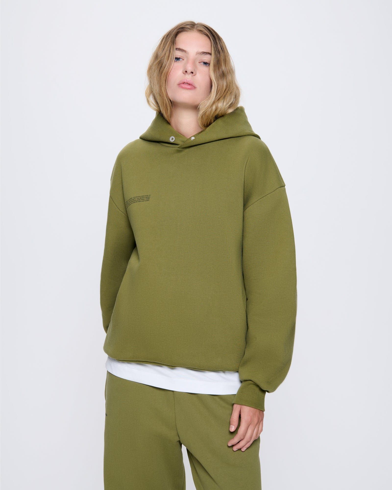 Womens DNA Hoodie—highland green - PANGAIA - Modalova