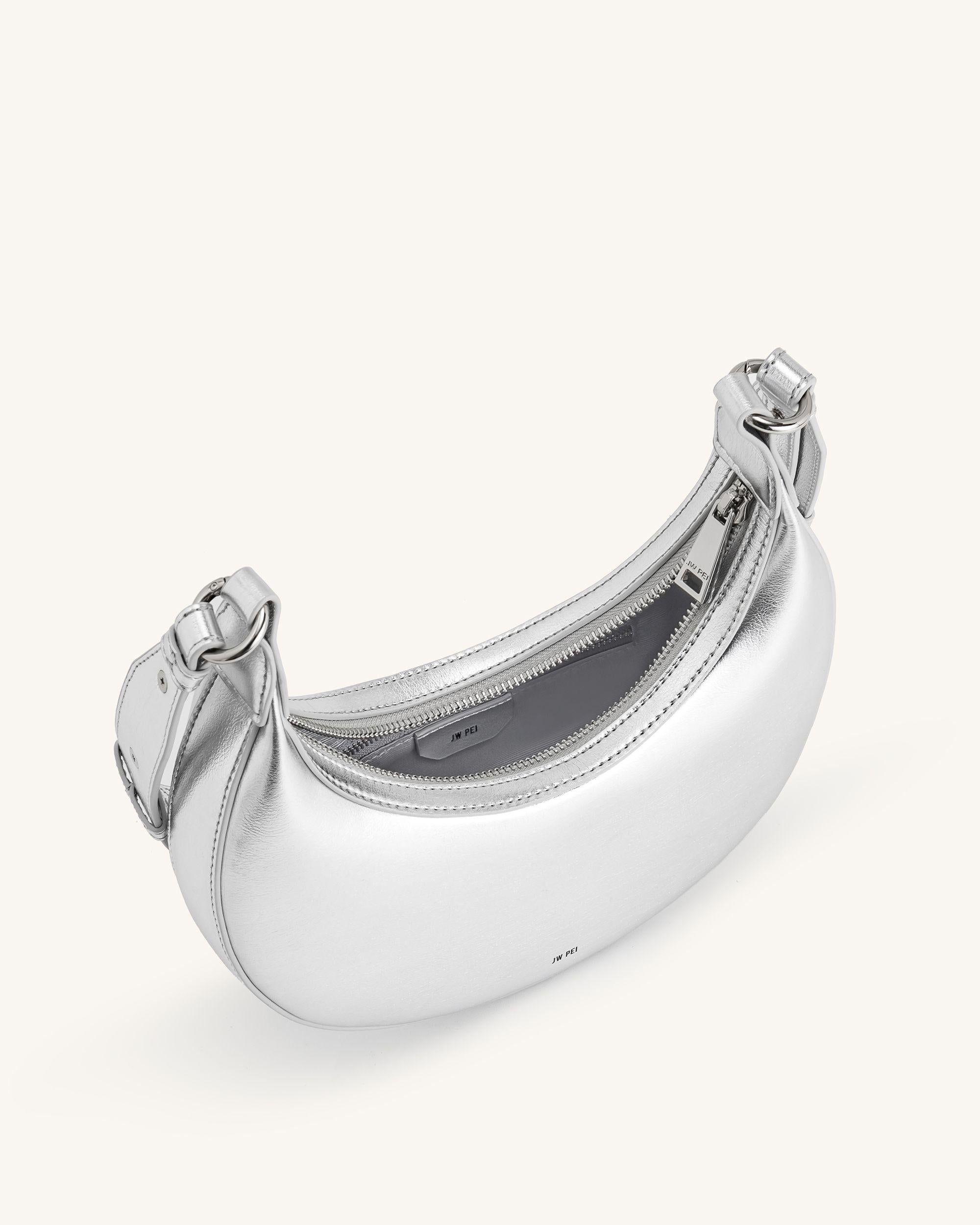 Carly Medium Shoulder Bag - Silver - JW PEI - Modalova