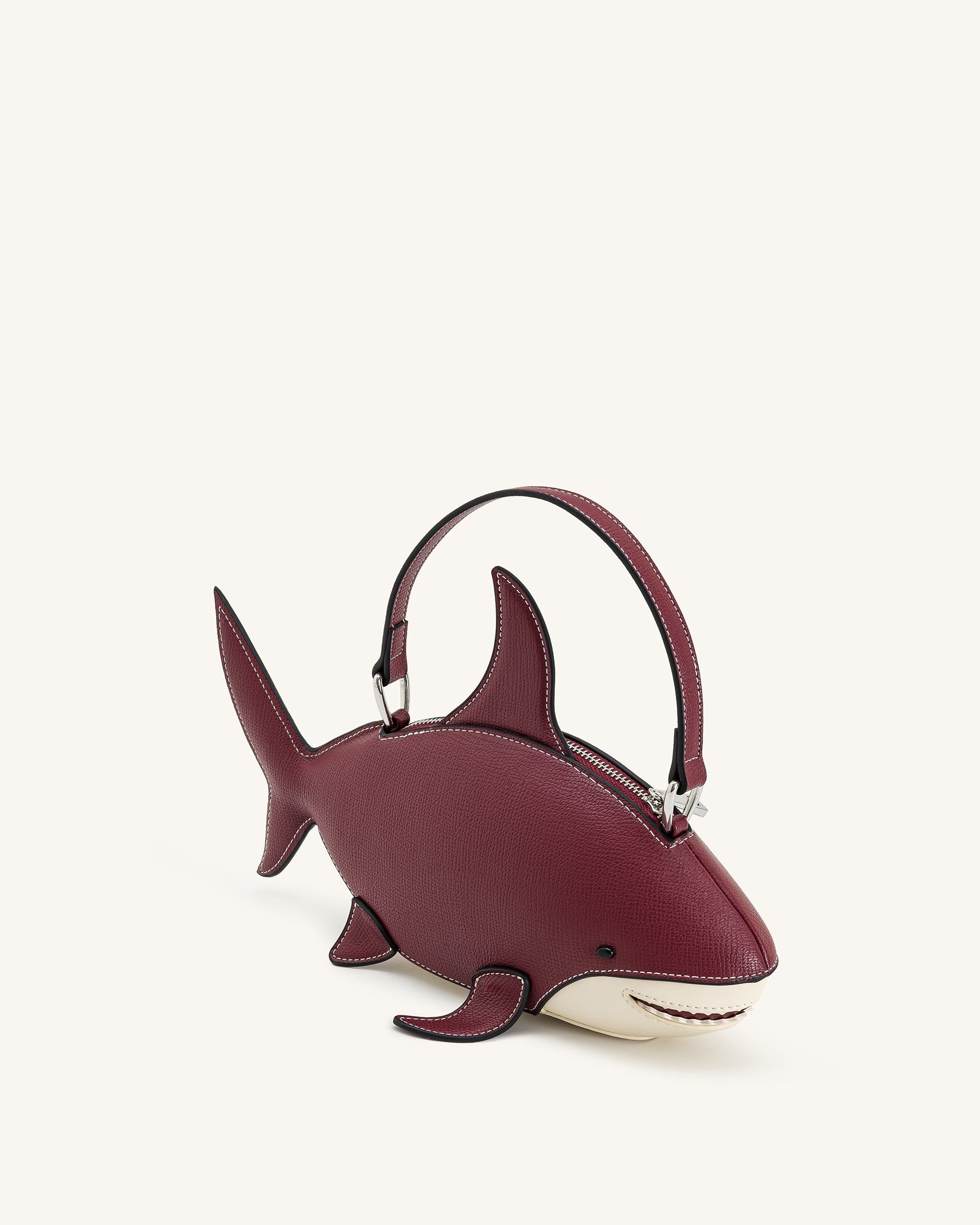 Nerys Shark Look Top Handle Bag - Burgundy - JW PEI - Modalova