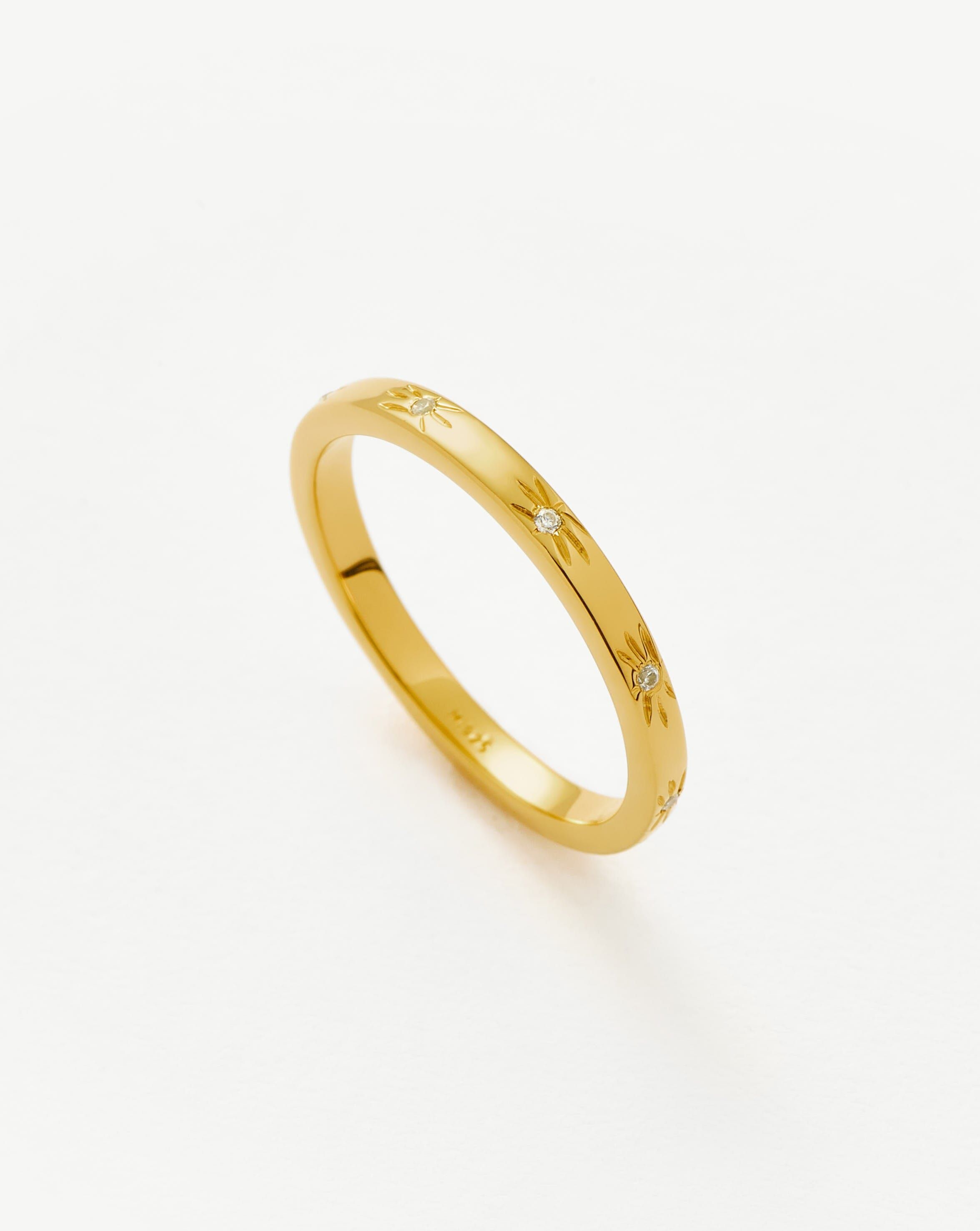 Interstellar Star Studded Stacking Ring | 18ct Gold Vermeil - Missoma - Modalova