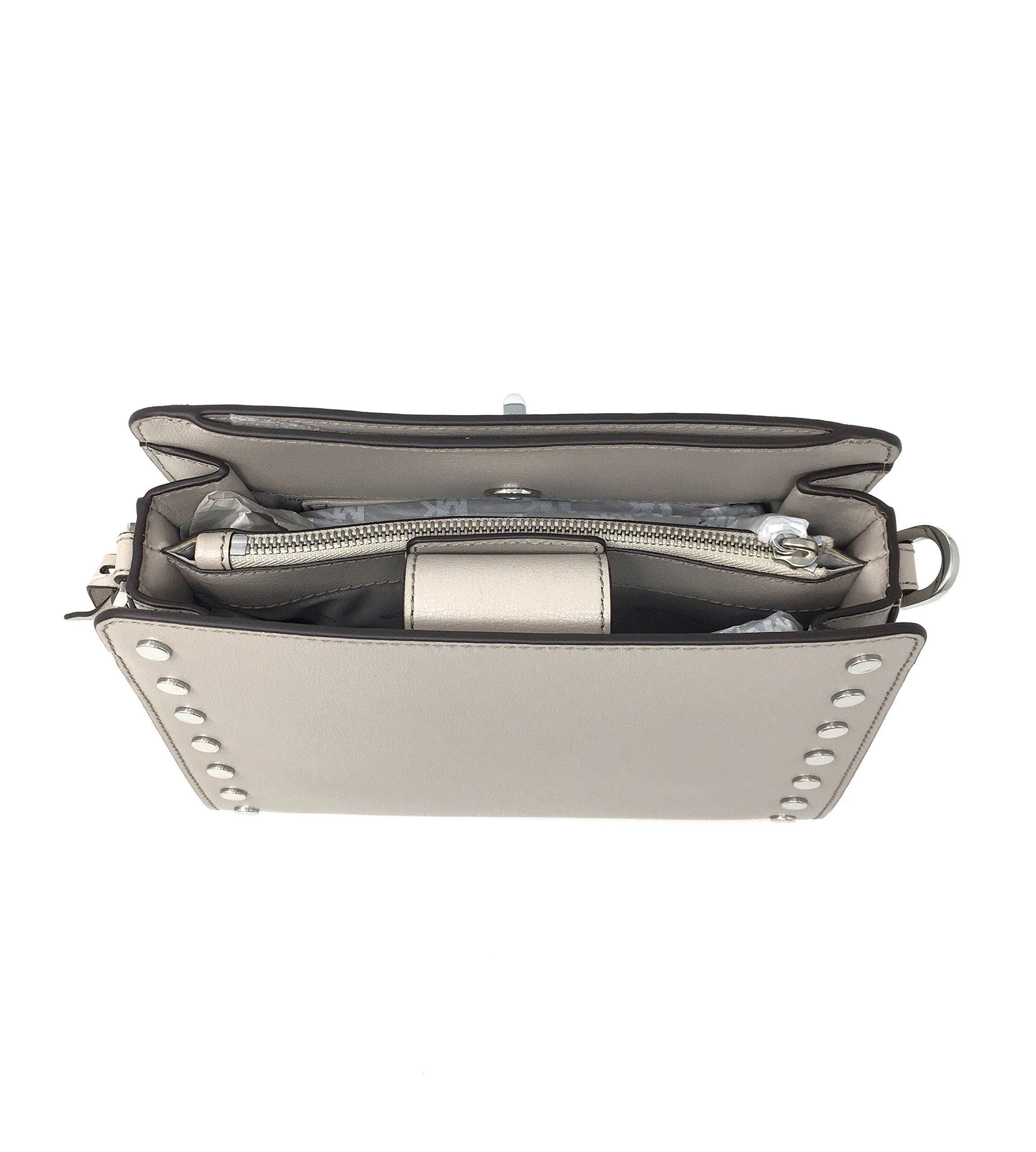 Sylvie Stud Medium Messenger Bag - Michael Kors - Modalova