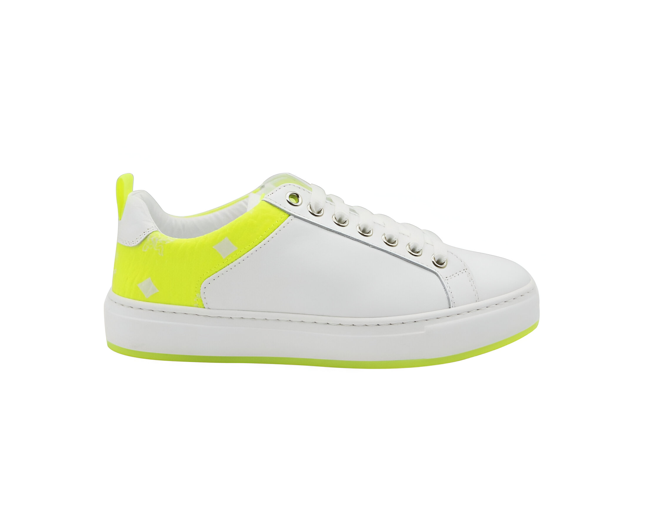 Women's Leather Neon Green Logo Trim Low Top Sneaker (37 EU / 7 US) - MCM - Modalova