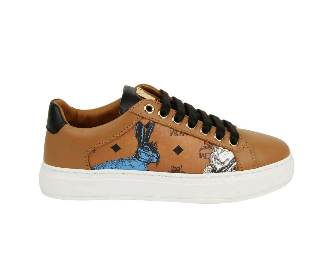 Women's Cognac Visetos Leather Rabbit Print Sneakers (35 EU / 5 US) - MCM - Modalova