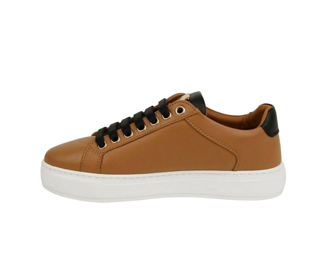 Women's Cognac Visetos Leather Rabbit Print Sneakers (35 EU / 5 US) - MCM - Modalova