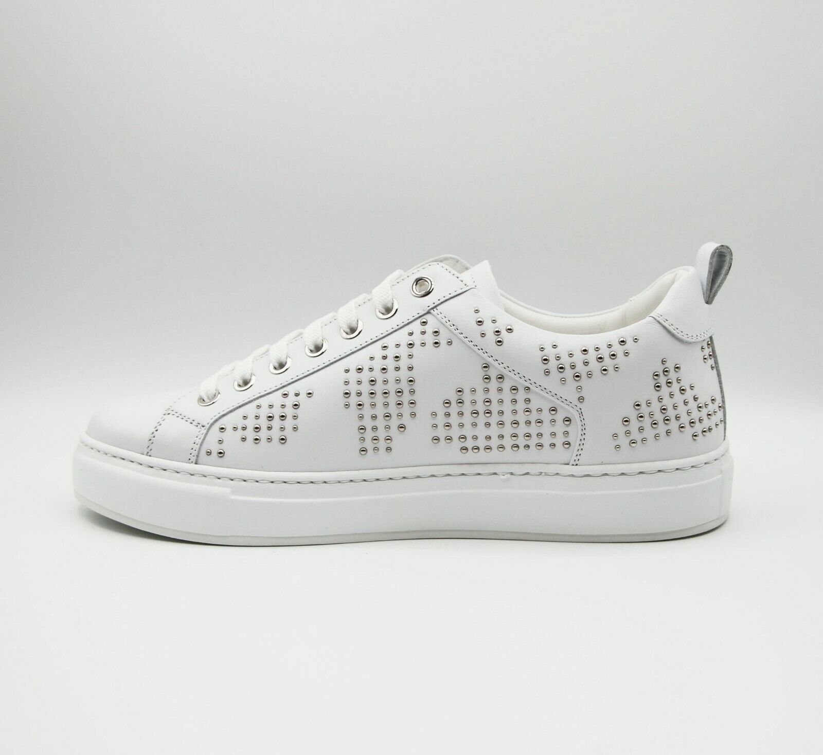 Women's Leather Silver Studded Sneaker (37 / US 7) - MCM - Modalova