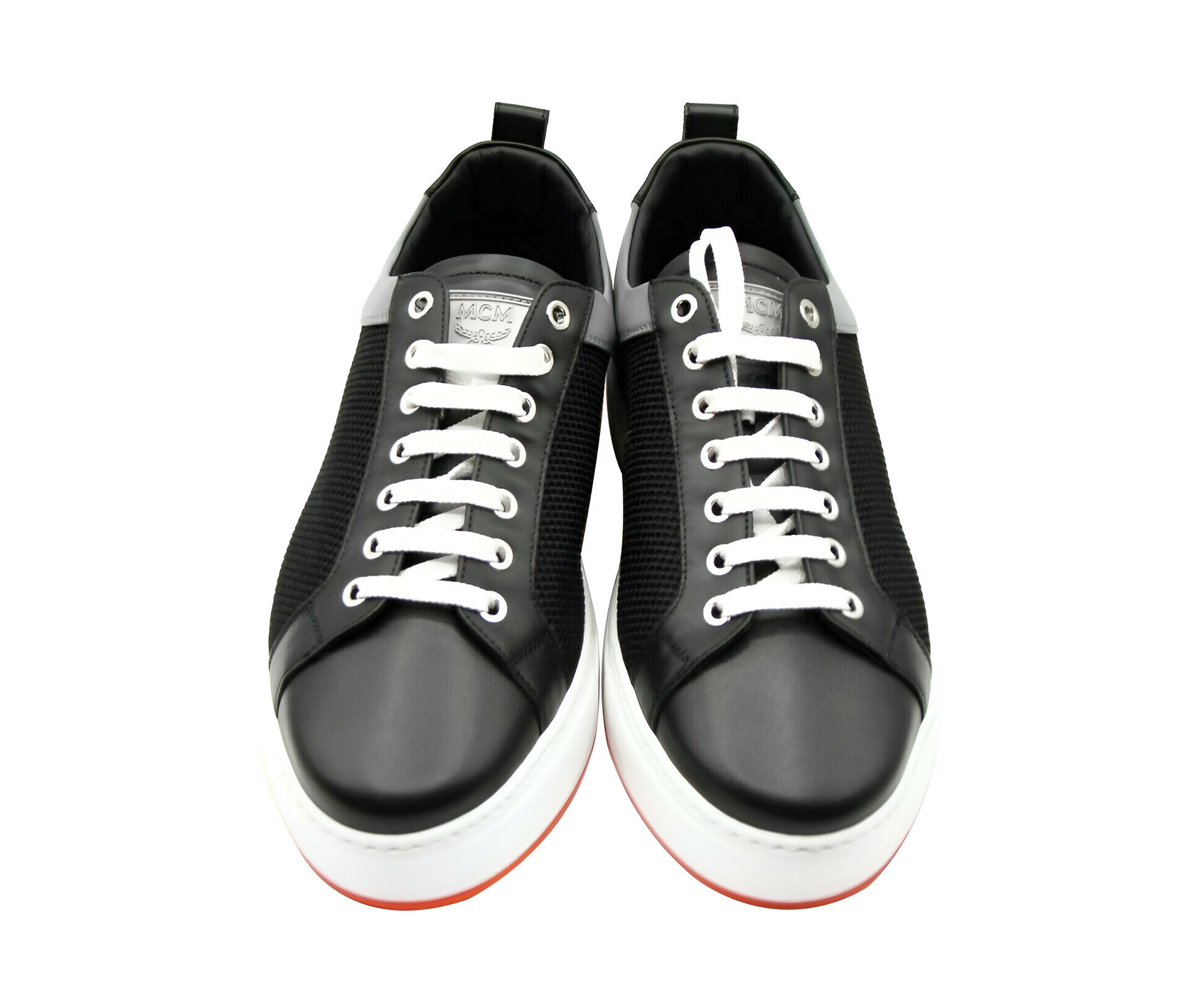 Women's Leather Silver Reflective Canvas Sneaker (36 EU / 6 US) - MCM - Modalova