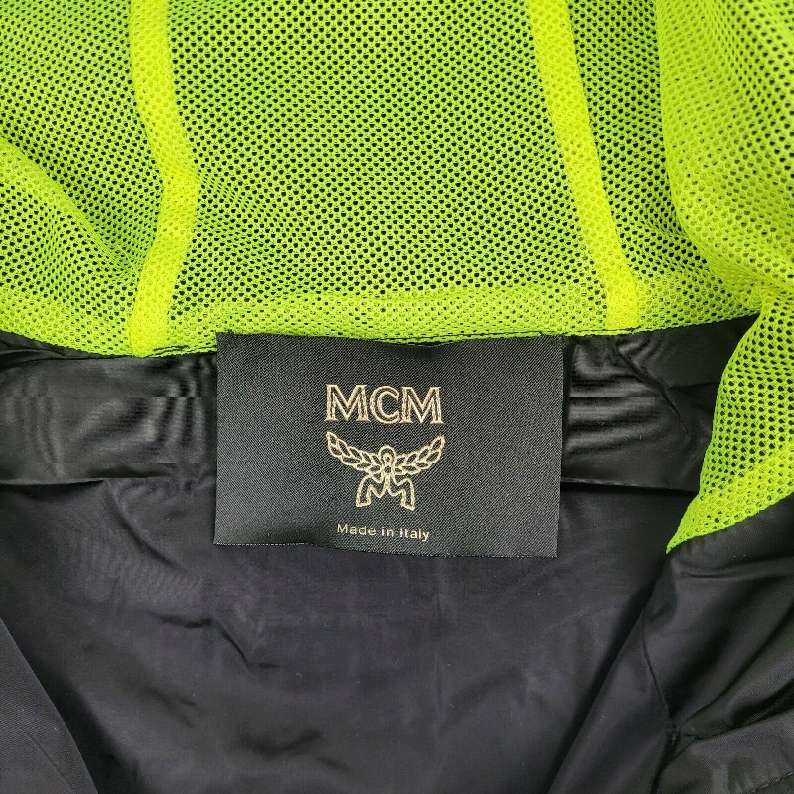 Men's Flo Nylon Rubber Logo Parka Windbreaker Jacket (Regular; L) - MCM - Modalova
