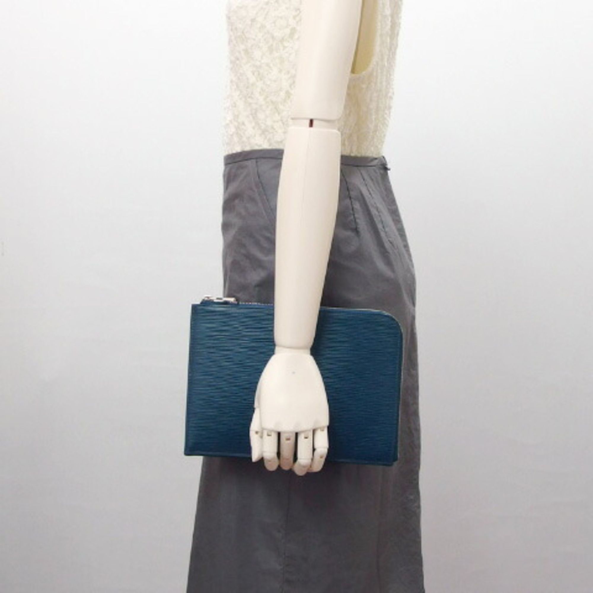 Epi Epi Leather Clutch Bag Pochette (Pre-Owned) - Louis Vuitton - Modalova