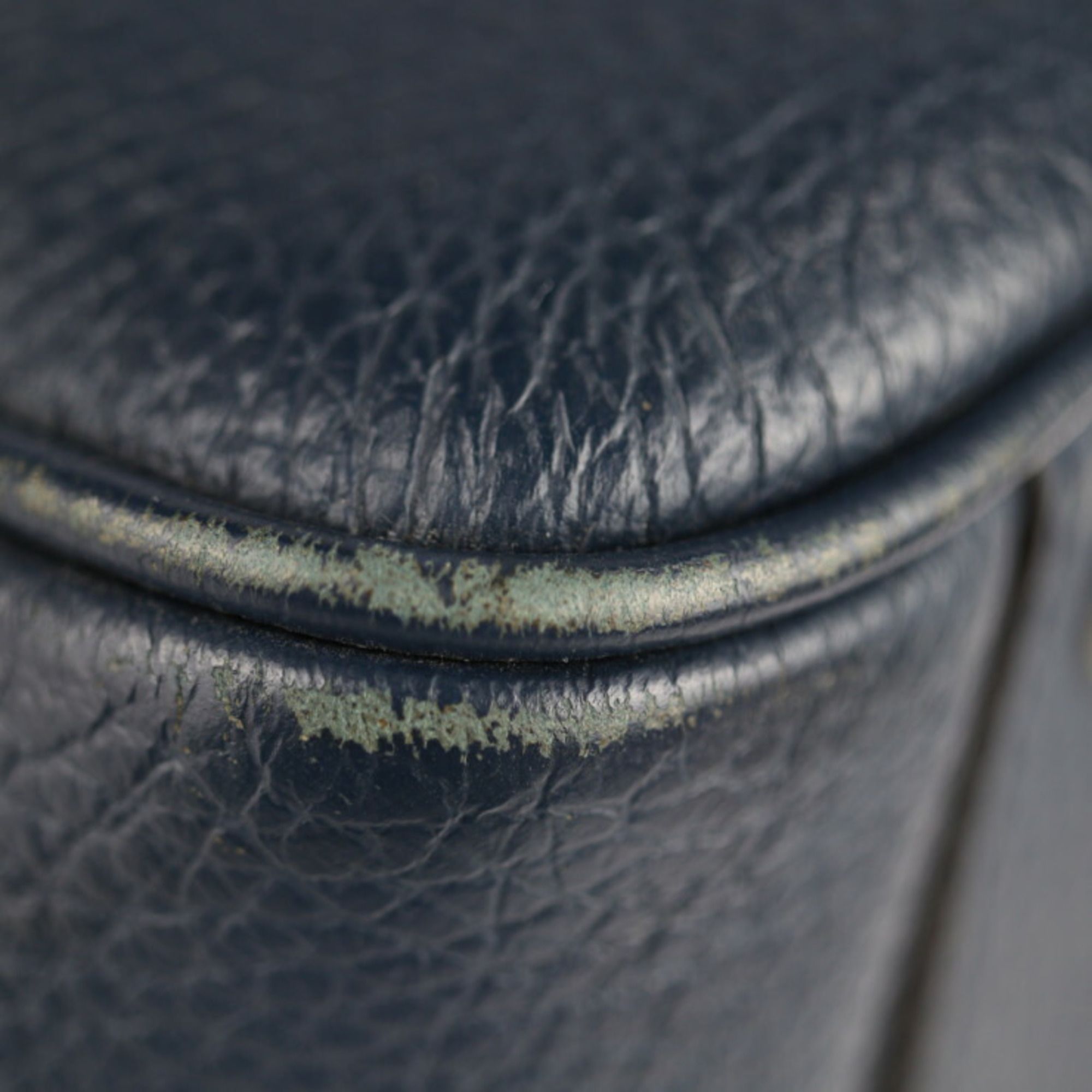 Leather Messenger Bag Shoulder Bag (Pre-Owned) - Louis Vuitton - Modalova