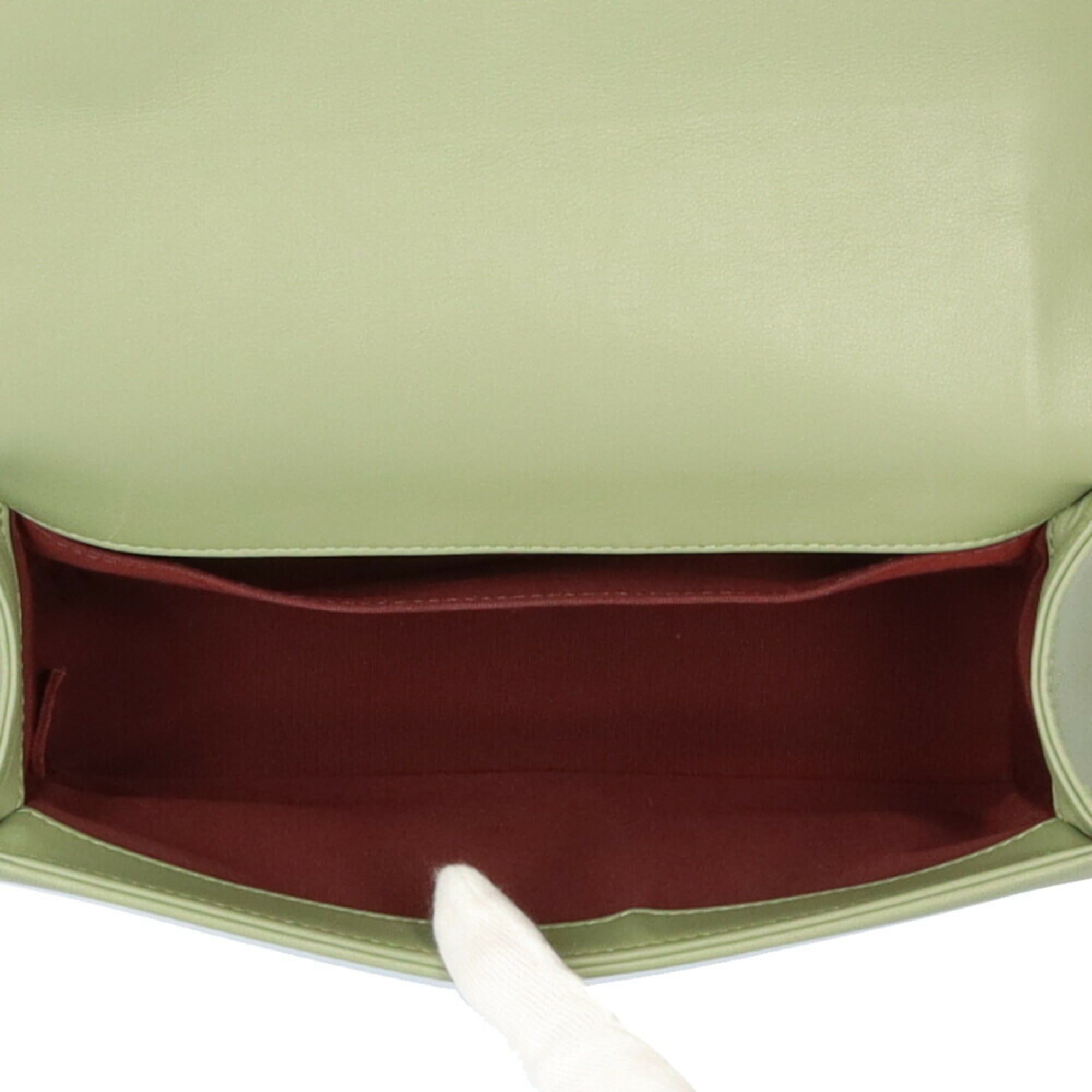 Leather Shoulder Bag (Pre-Owned) - Chanel - Modalova