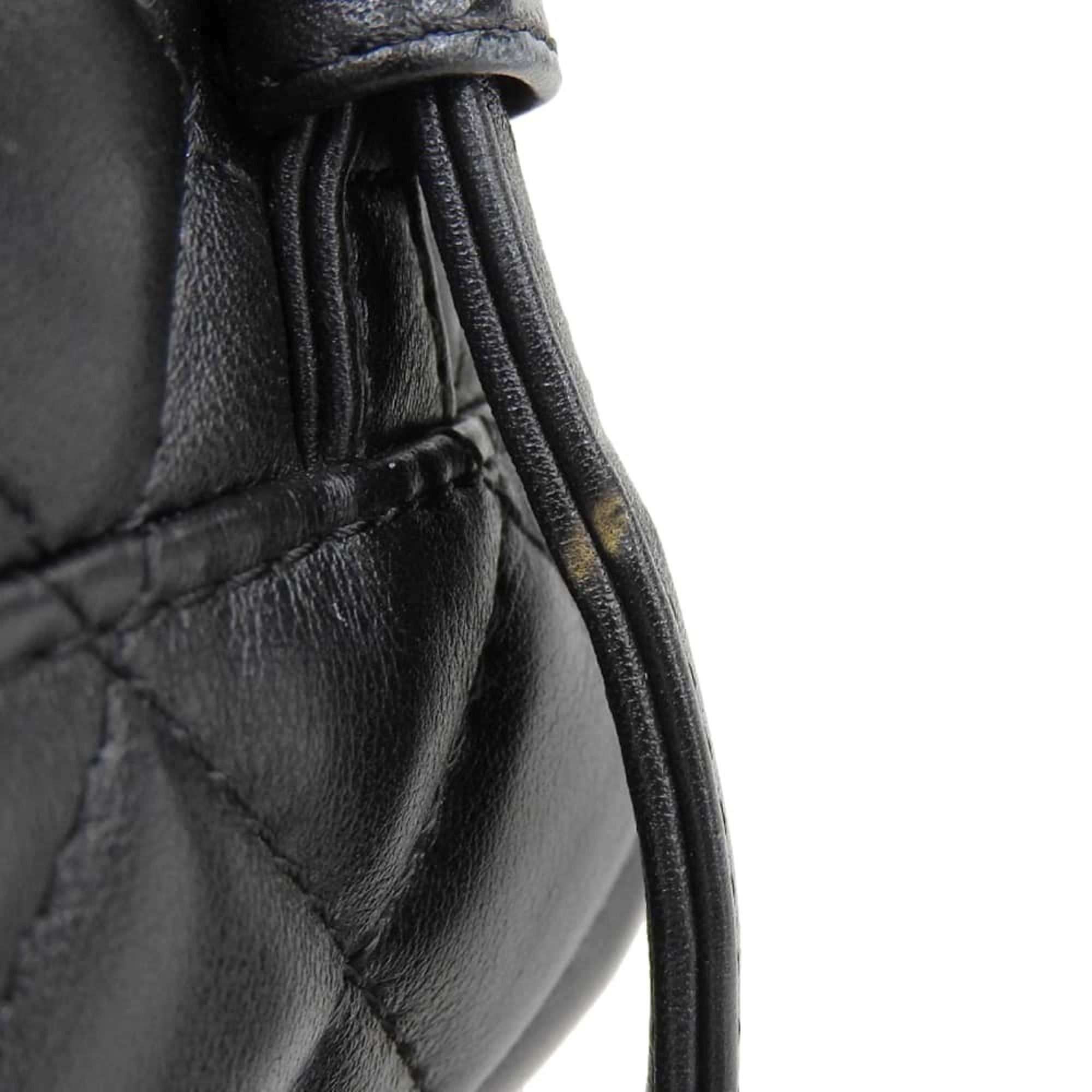 Matelasse Leather Backpack (Pre-Owned) - Chanel - Modalova
