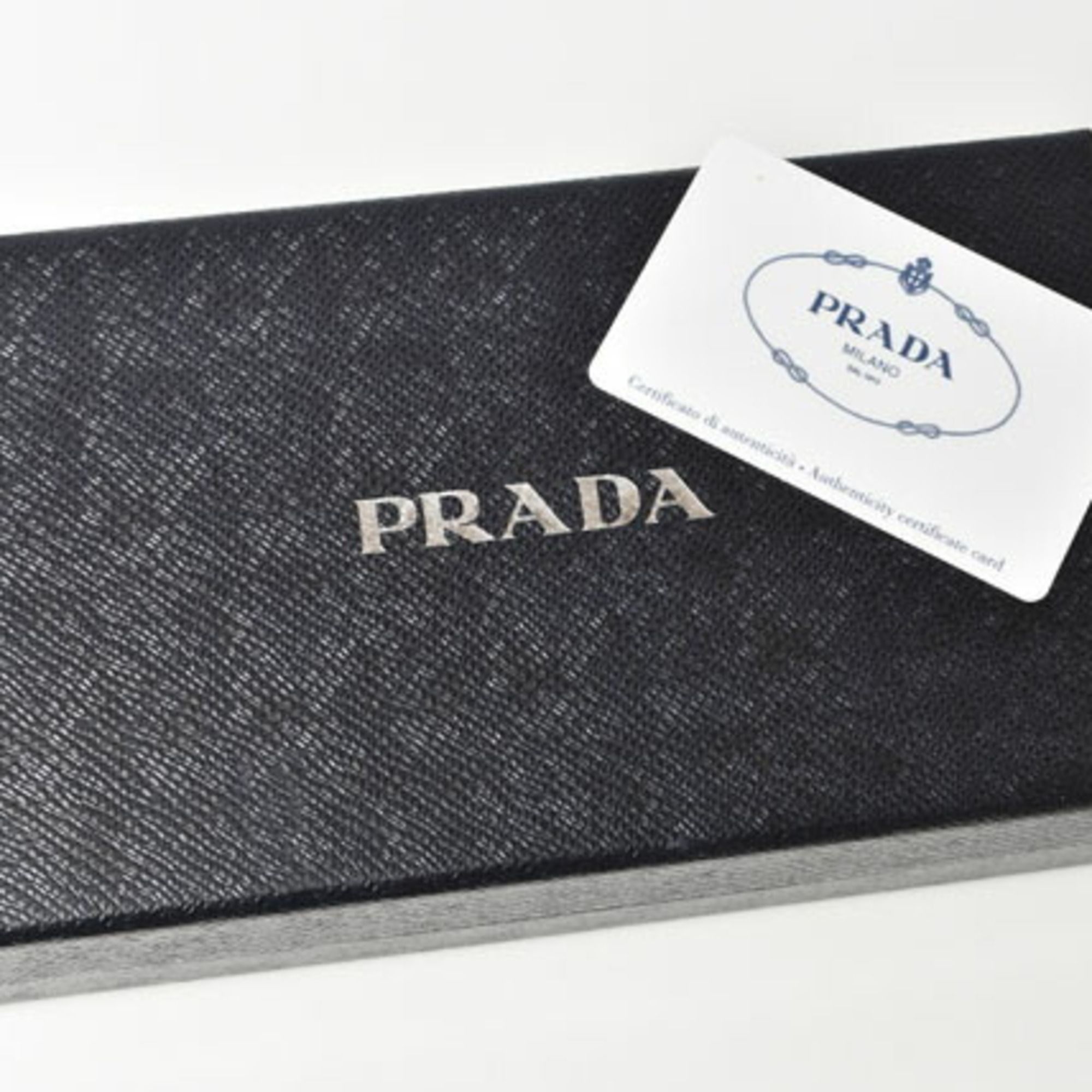 Saffiano Metal Wallet (Bi-Fold) (Pre-Owned) - Prada - Modalova