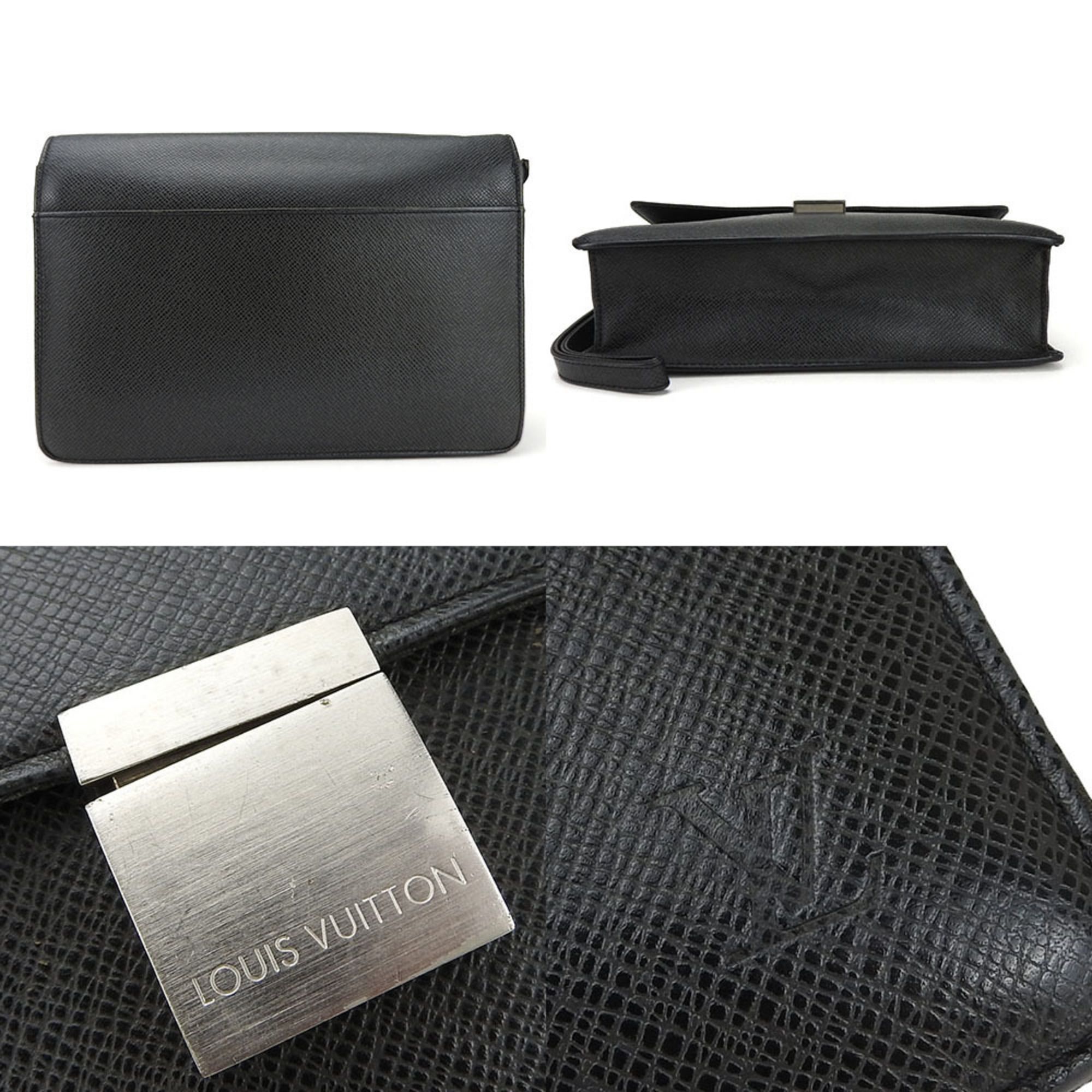 Taiga Taiga Leather Shoulder Bag (Pre-Owned) - Louis Vuitton - Modalova