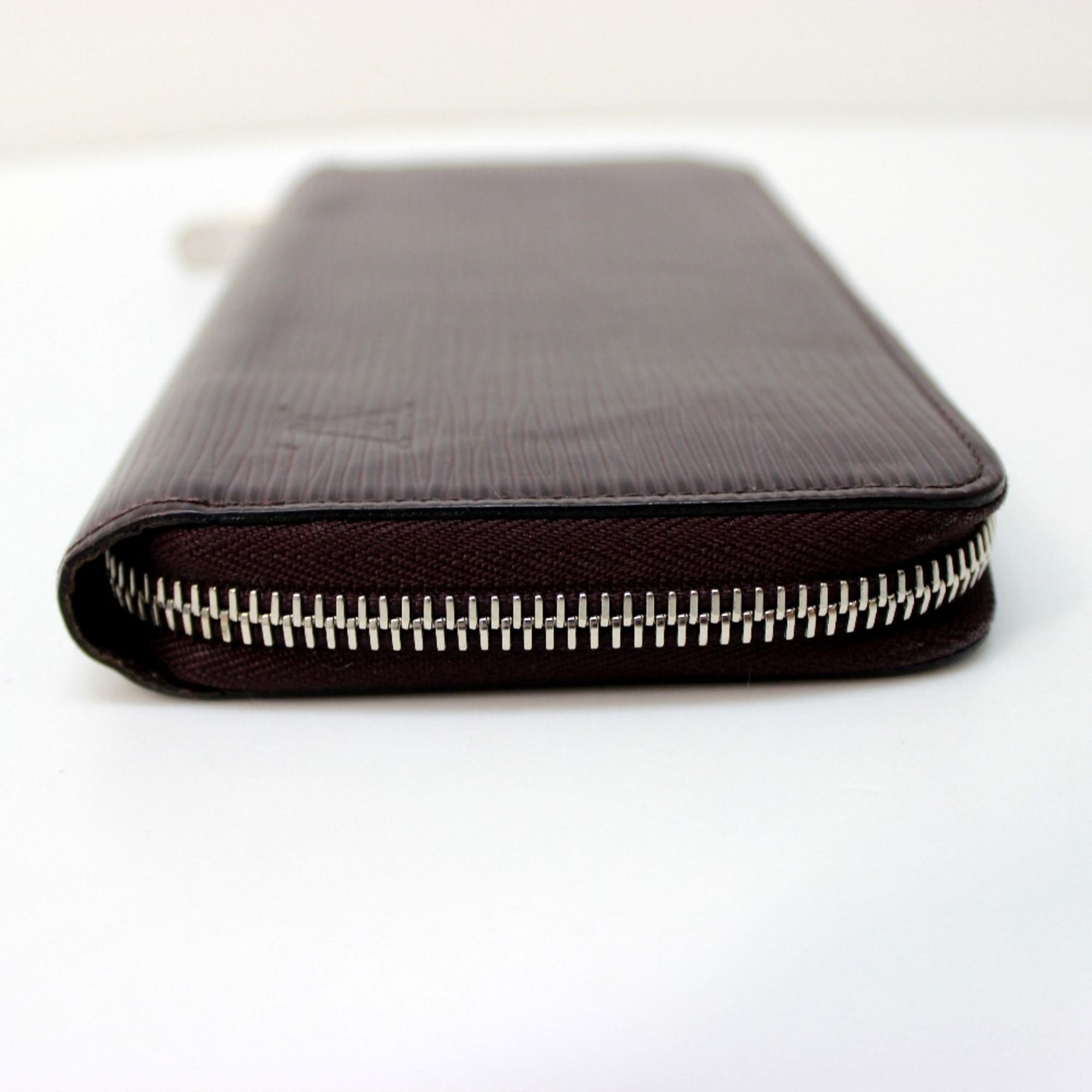 Leather Long Wallet (Bi-Fold) (Pre-Owned) - Louis Vuitton - Modalova