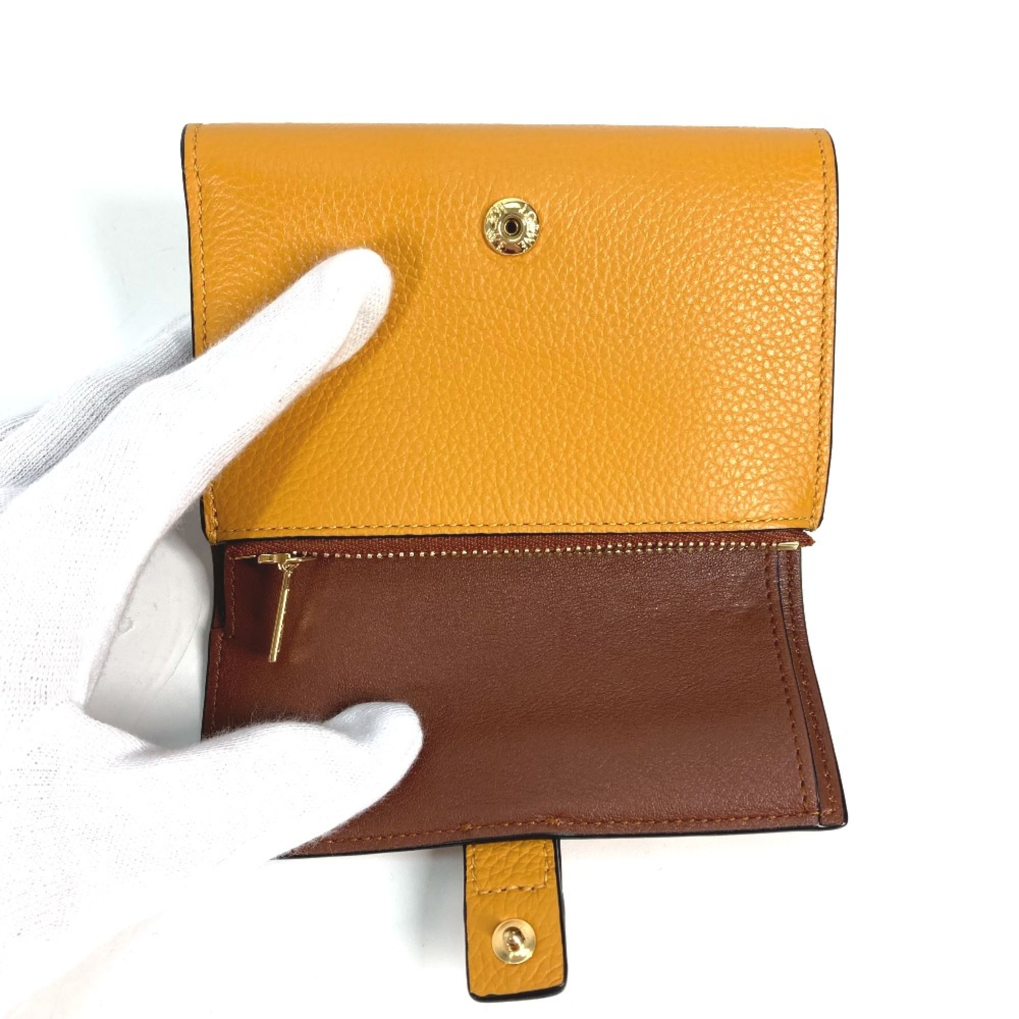 Leather Wallet (Tri-Fold) (Pre-Owned) - Loewe - Modalova