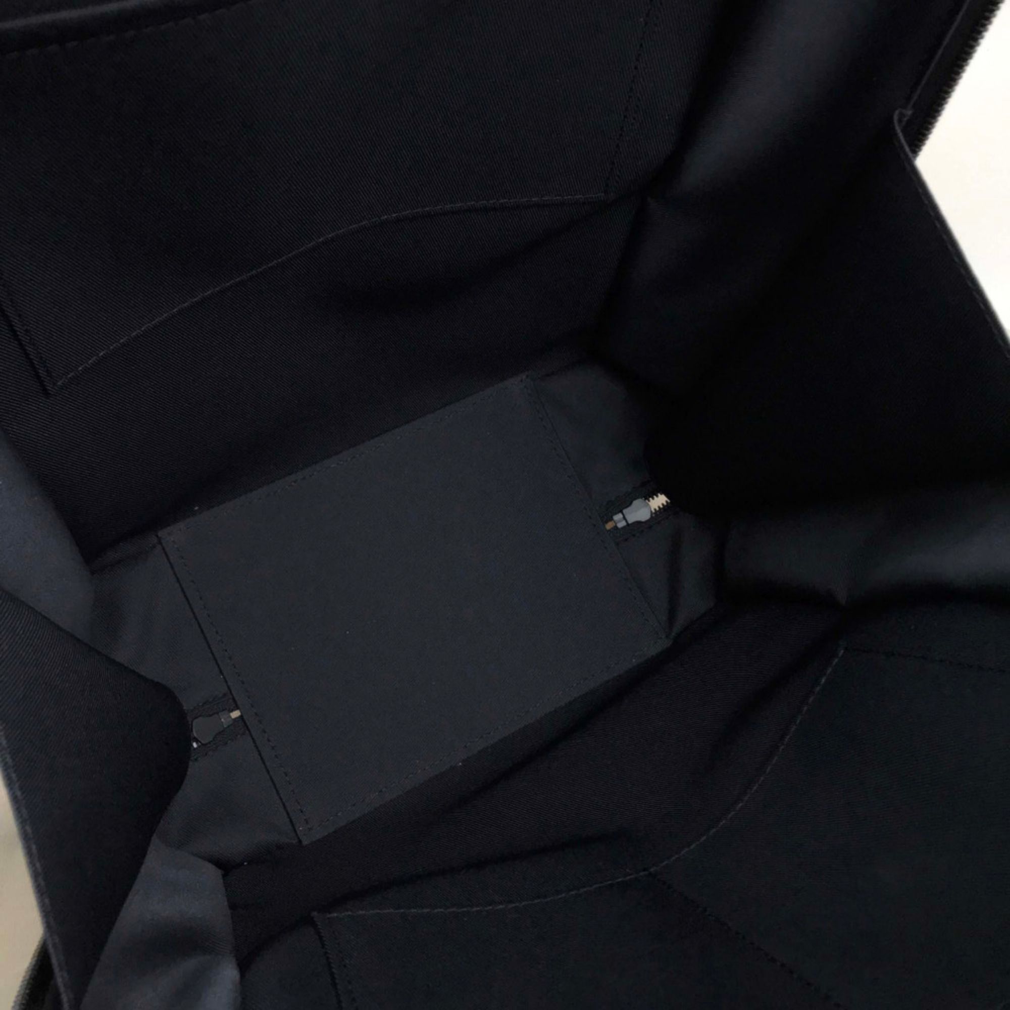 Leather Backpack (Pre-Owned) - Louis Vuitton - Modalova