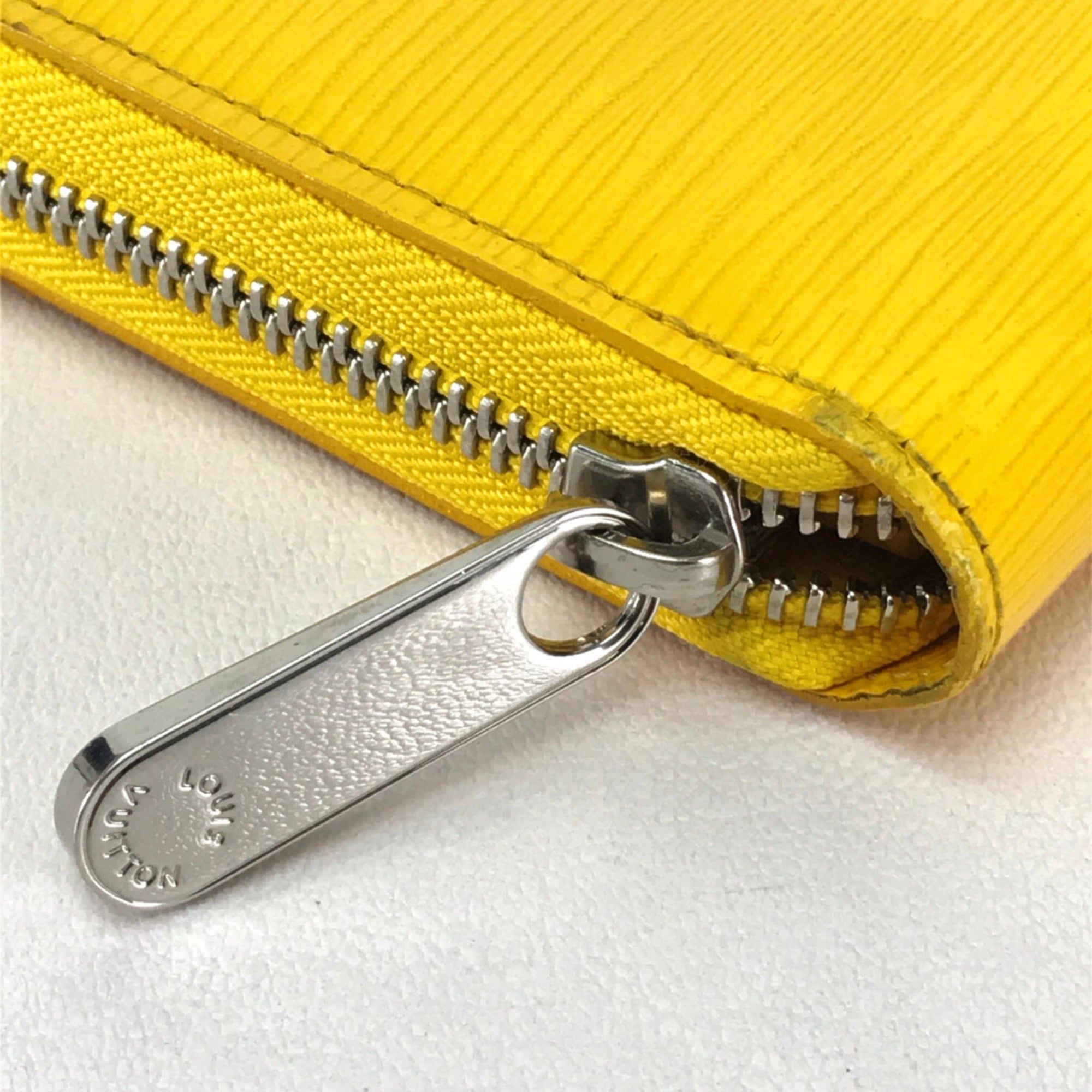 Leather Long Wallet (Bi-Fold) (Pre-Owned) - Louis Vuitton - Modalova