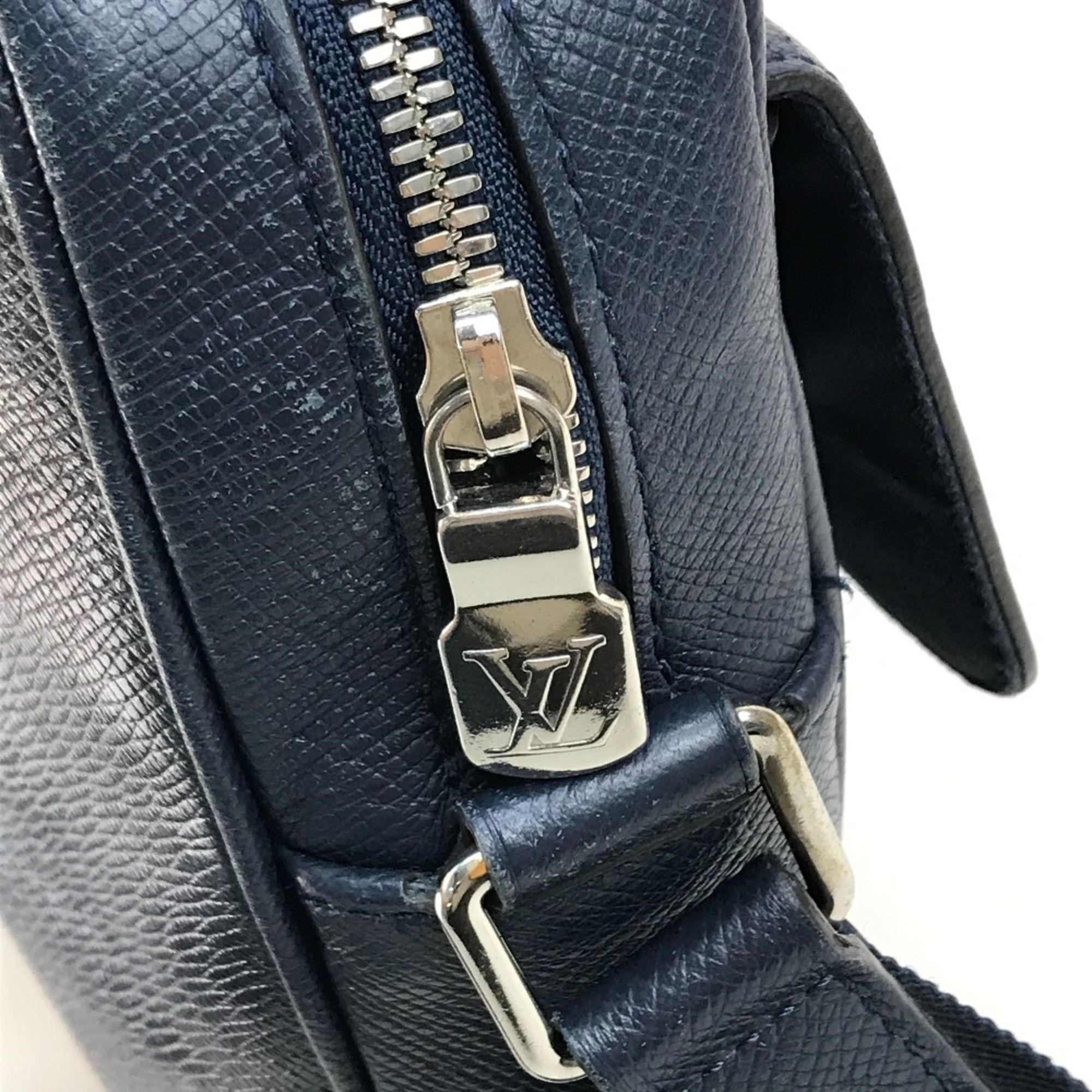 Leather Shoulder Bag (Pre-Owned) - Louis Vuitton - Modalova