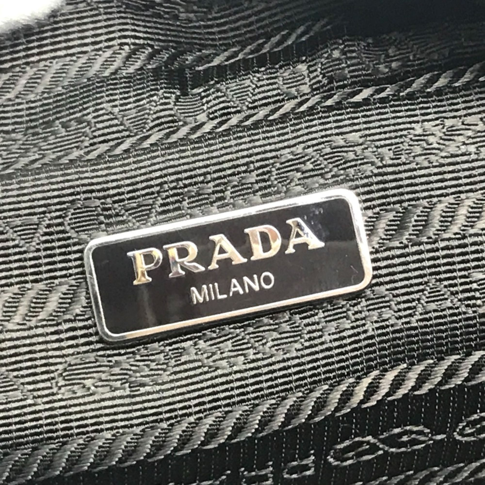 Prada Red Leather Pouch (Pre-Owned) - Prada - Modalova