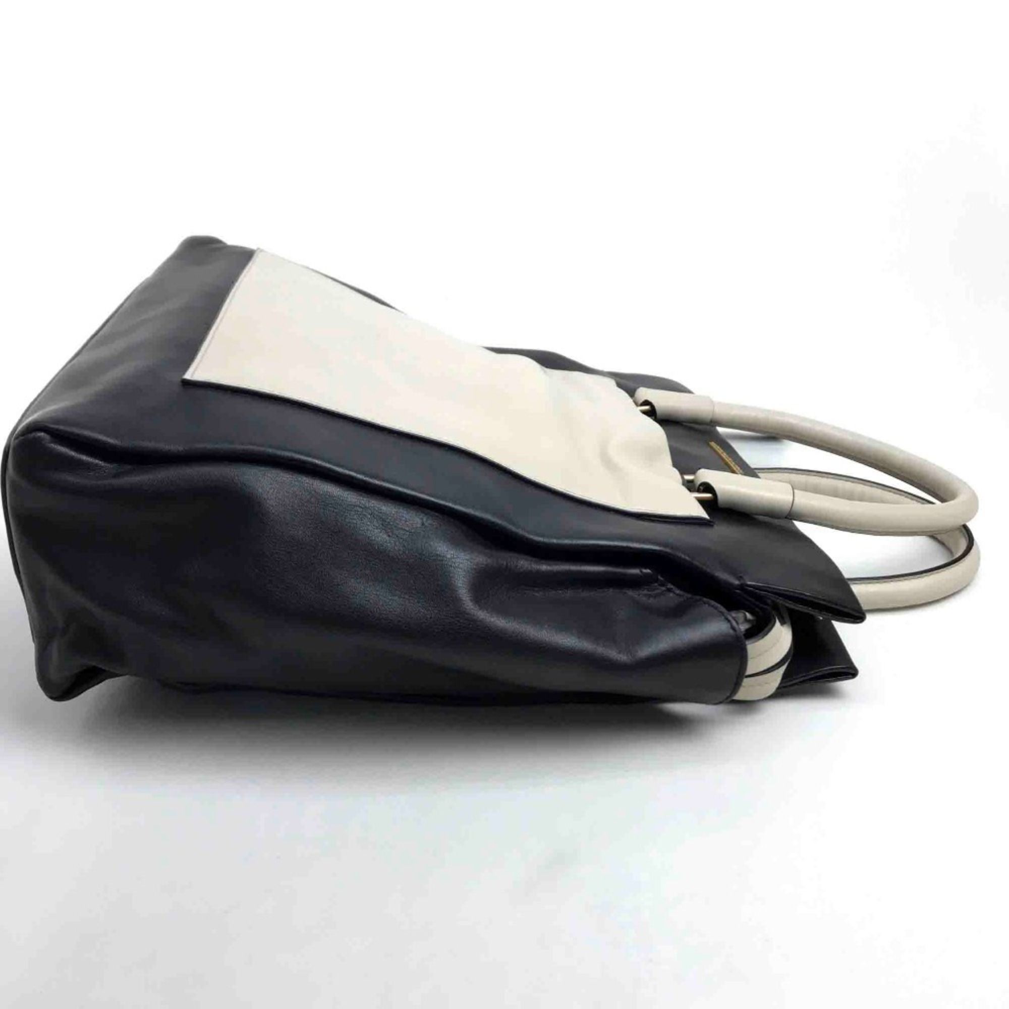 Leather Handbag (Pre-Owned) - Marc by Marc Jacobs - Modalova