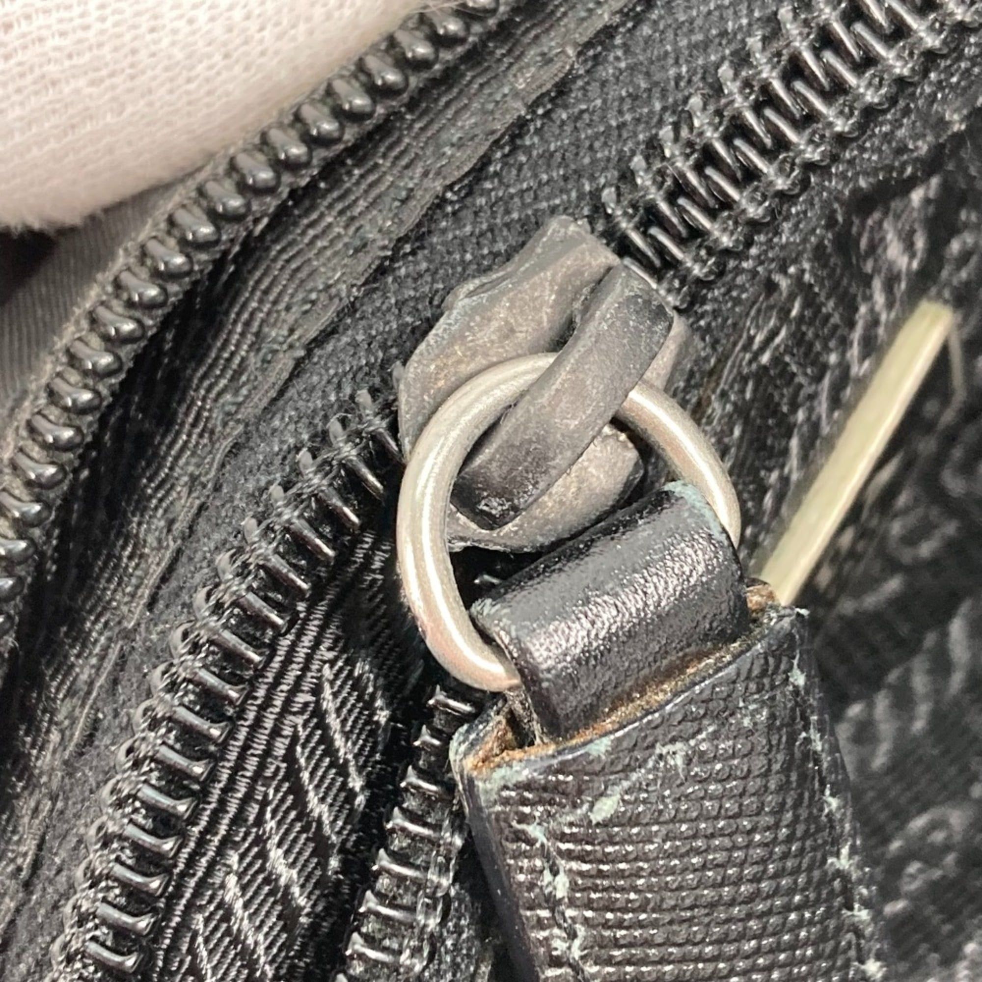 Cloth Shoulder Bag (Pre-Owned) - Prada - Modalova