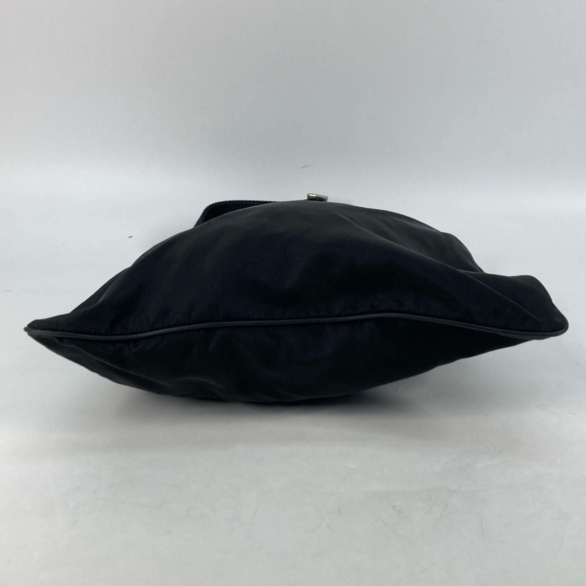 Cloth Shoulder Bag (Pre-Owned) - Prada - Modalova