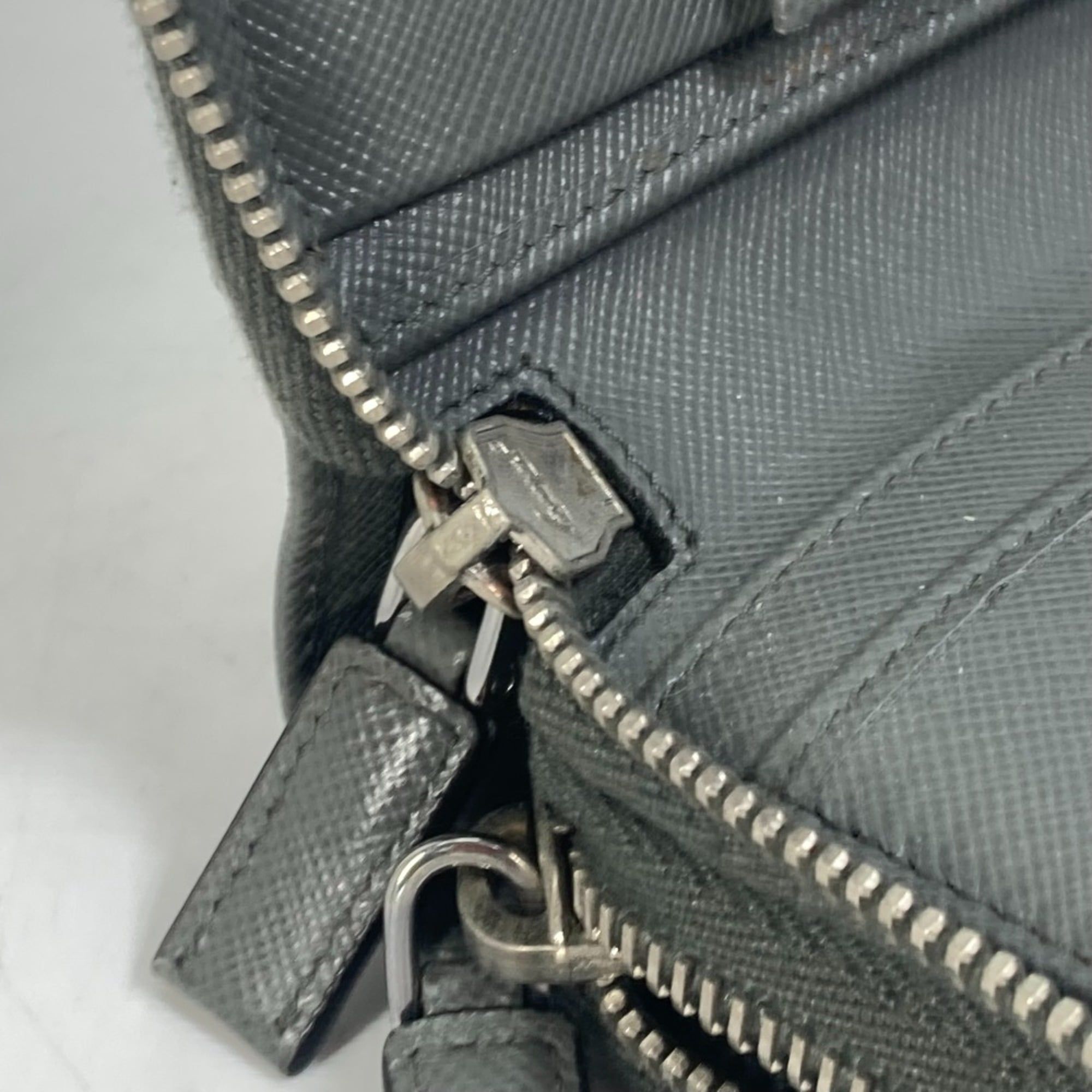 Other Long Wallet (Bi-Fold) (Pre-Owned) - Prada - Modalova