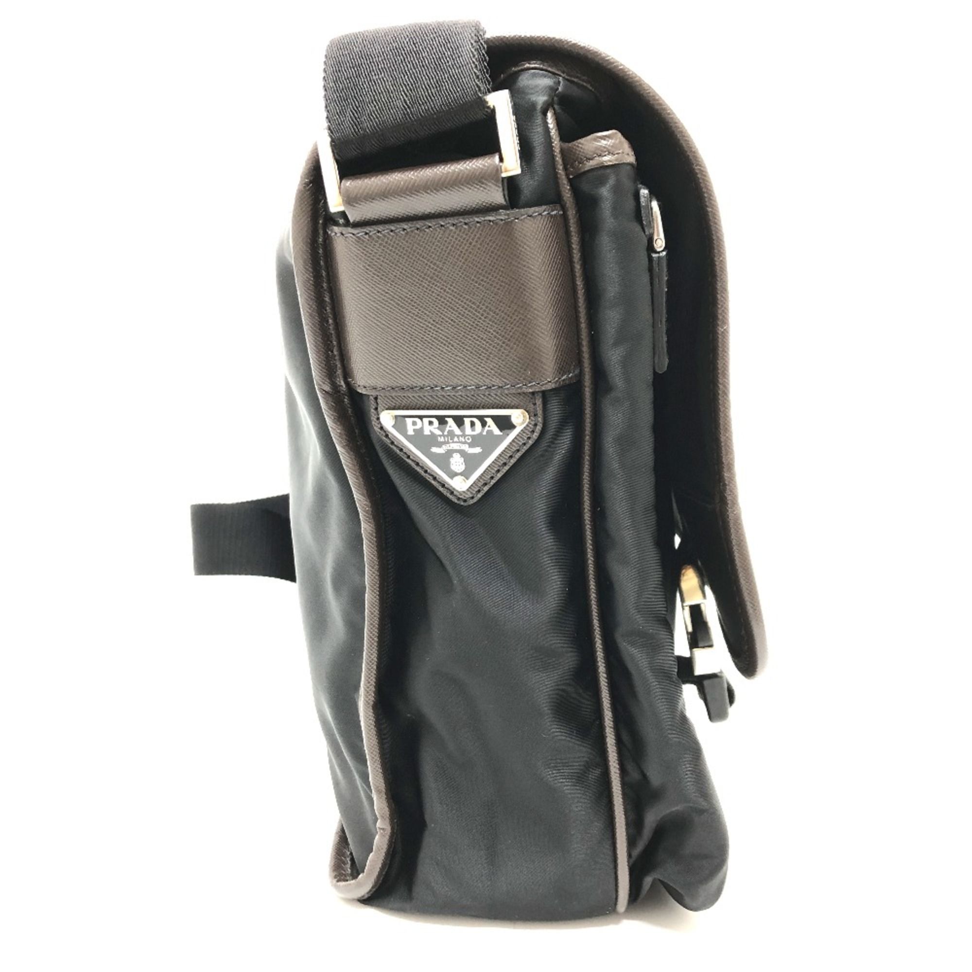 Cloth Shoulder Bag (Pre-Owned) - Prada - Modalova