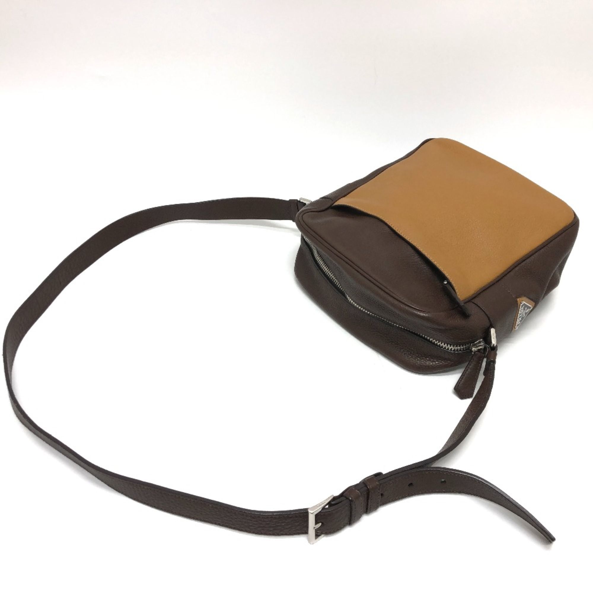 Leather Shoulder Bag (Pre-Owned) - Prada - Modalova