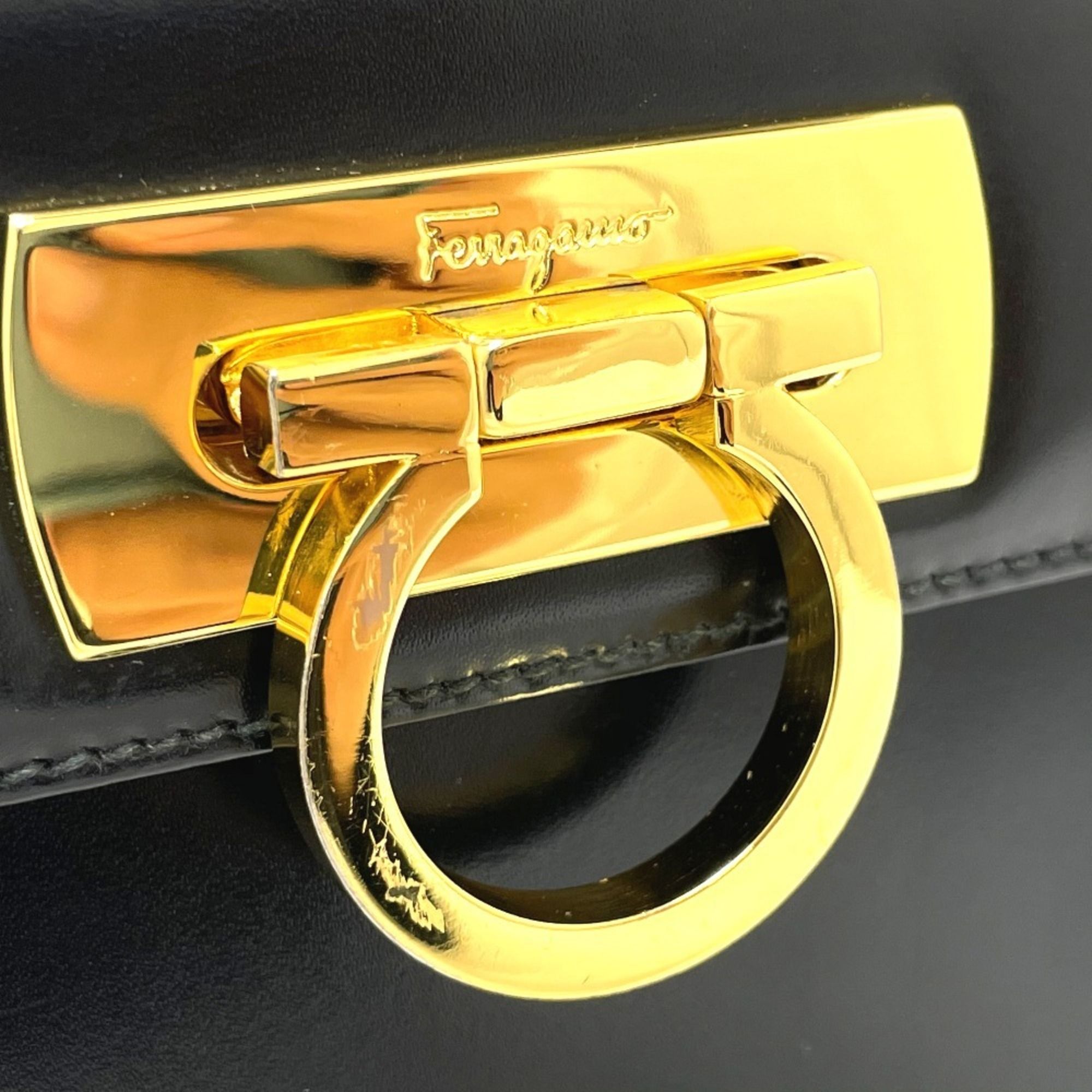 Leather Handbag (Pre-Owned) - Salvatore Ferragamo - Modalova
