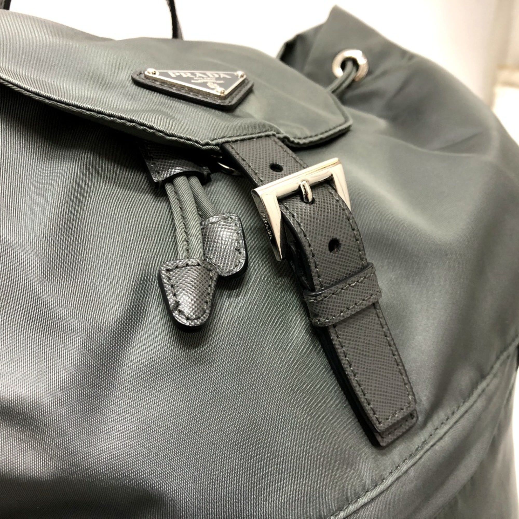 Leather Backpack (Pre-Owned) - Prada - Modalova