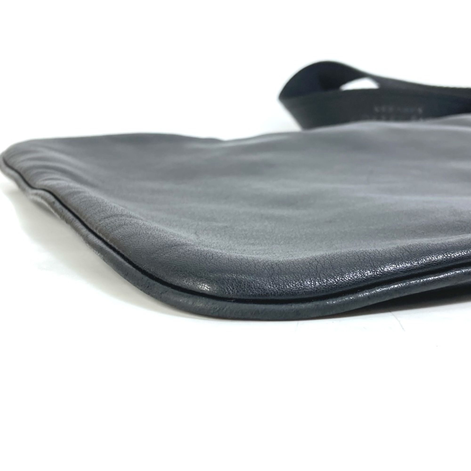 Leather Shoulder Bag (Pre-Owned) - Versace - Modalova