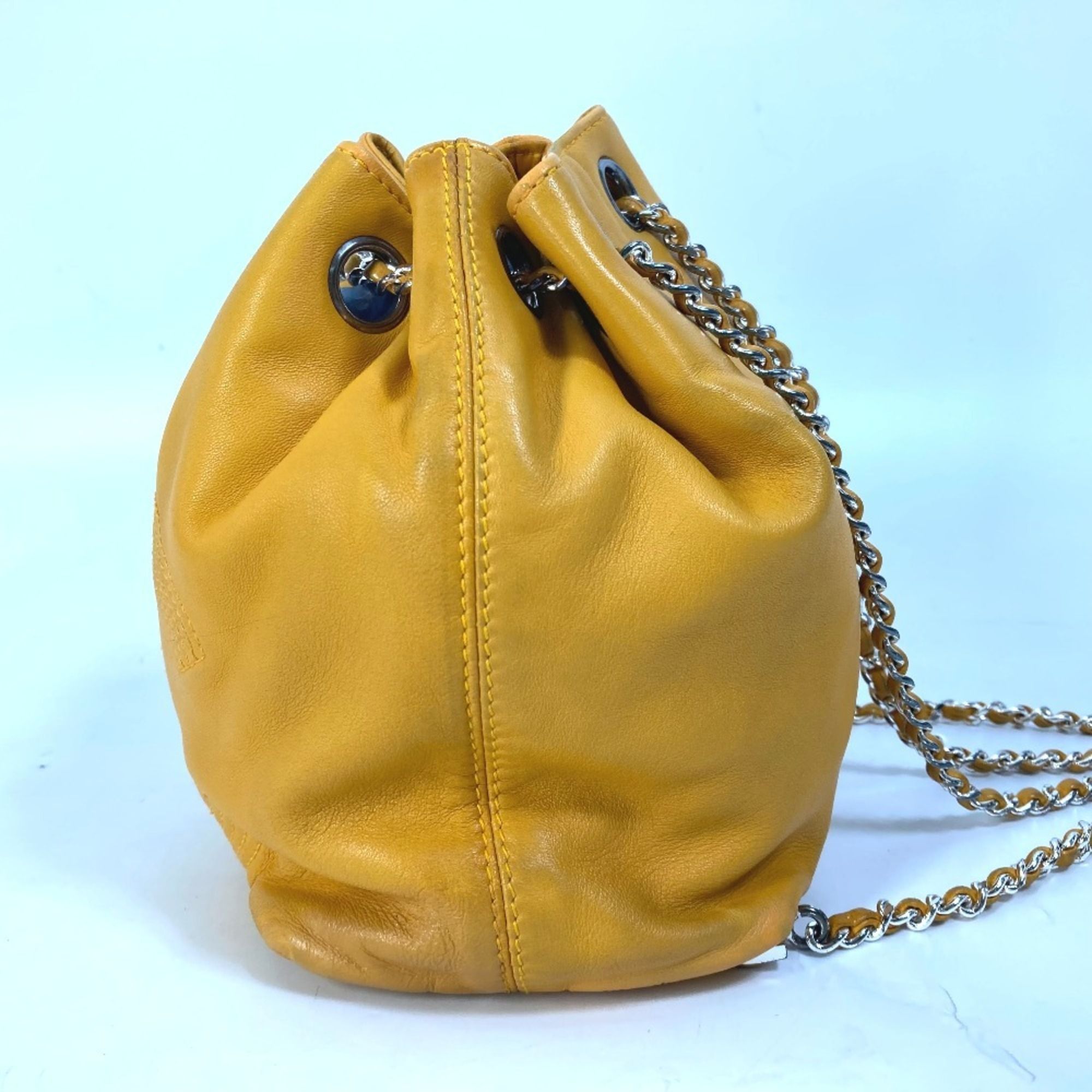 Leather Backpack (Pre-Owned) - Chanel - Modalova