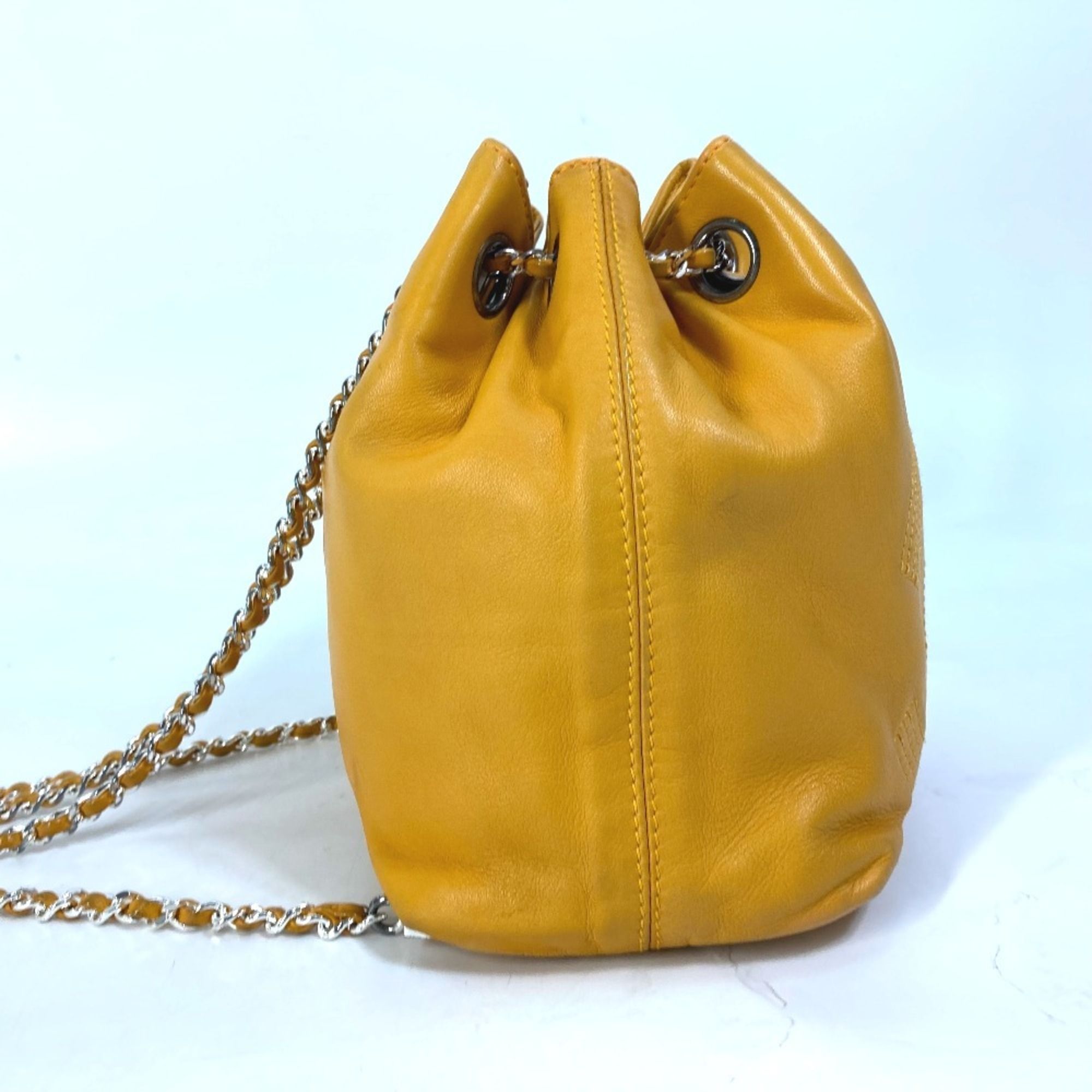 Leather Backpack (Pre-Owned) - Chanel - Modalova