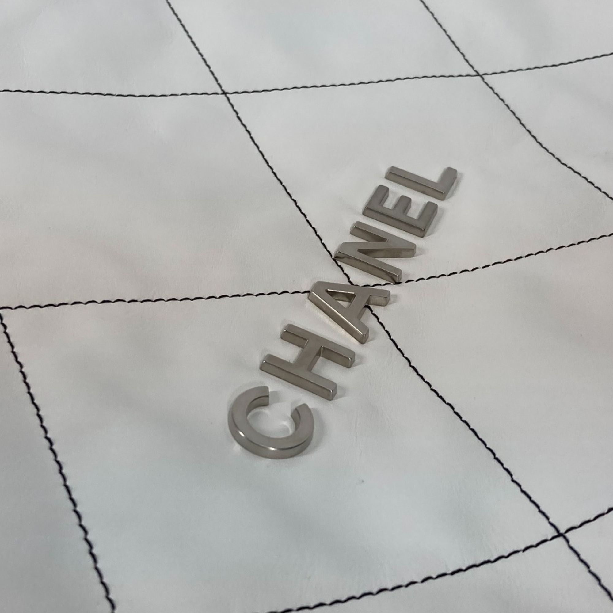 Leather Backpack (Pre-Owned) - Chanel - Modalova