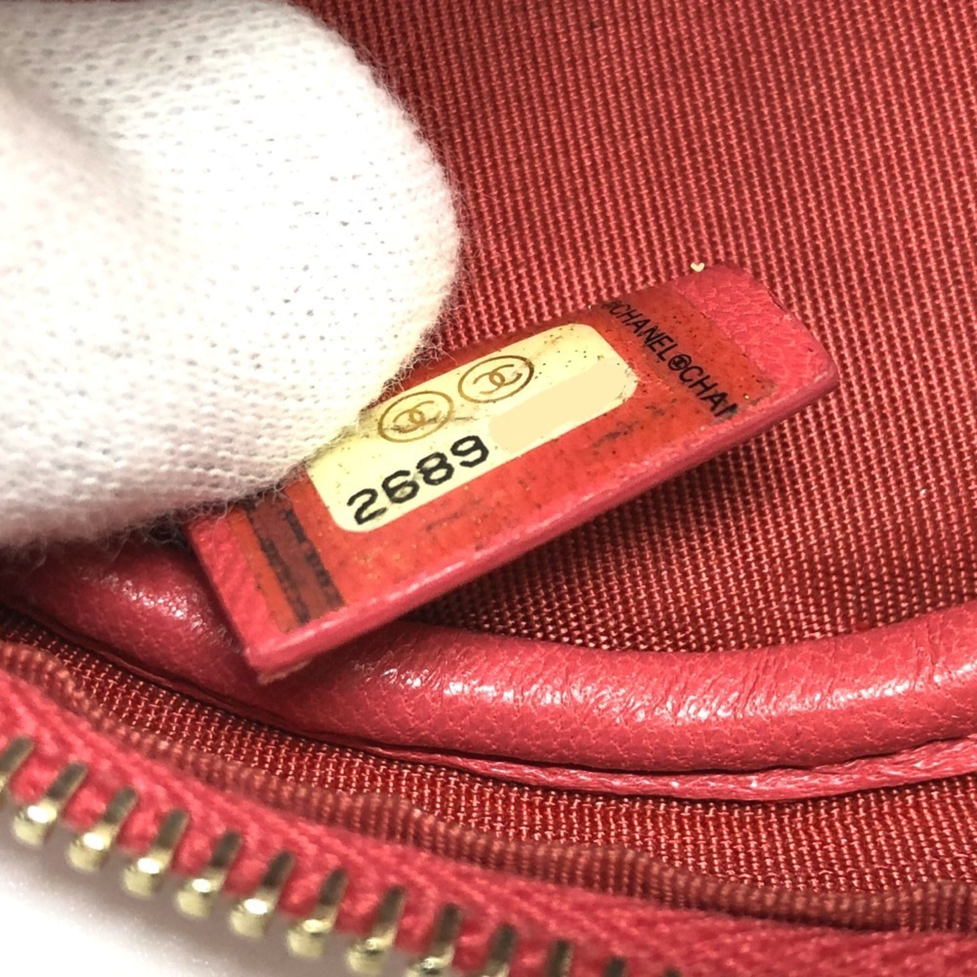 Leather Pochette Shoulder Bag (Pre-Owned) - Chanel - Modalova