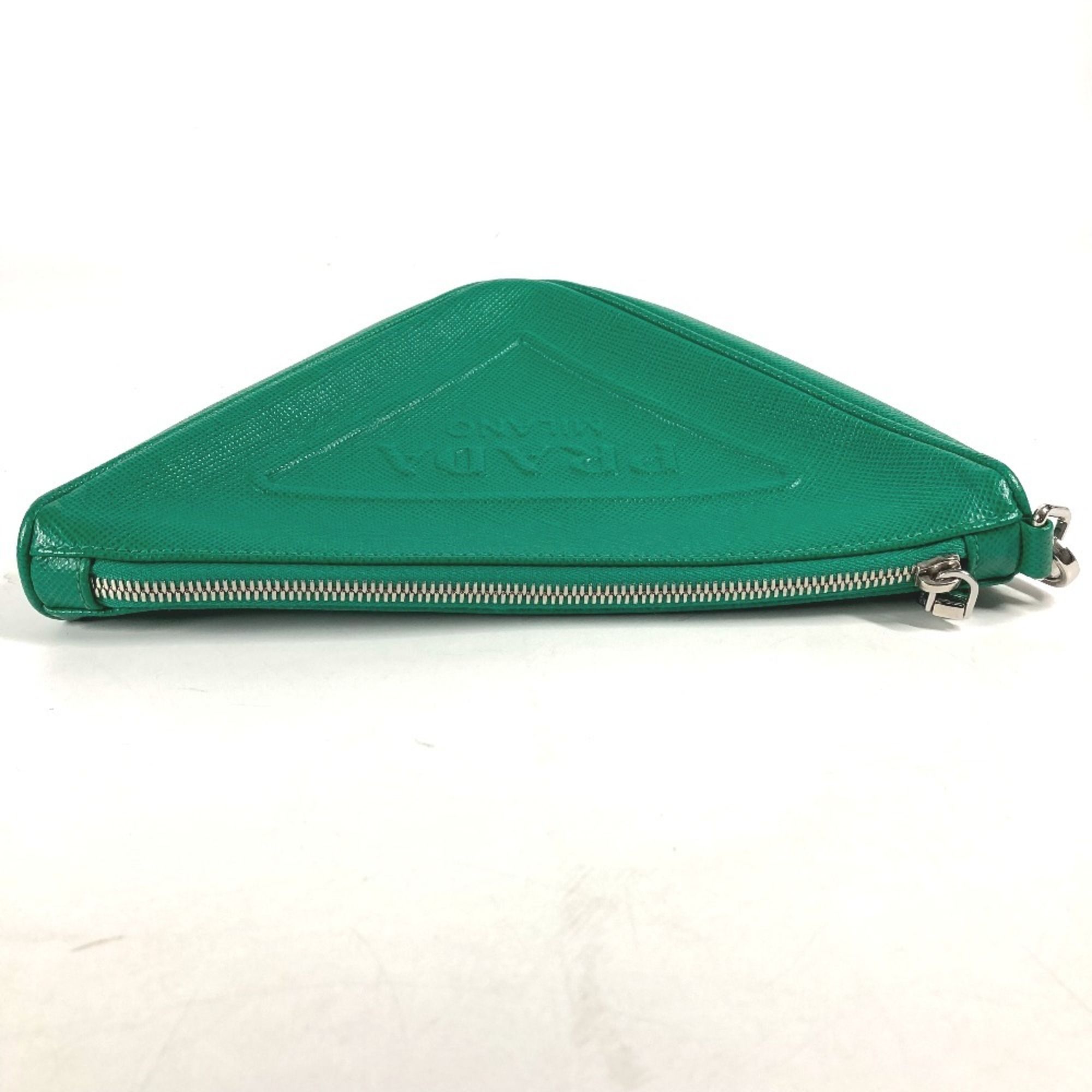 Saffiano Triangle Clutch Bag Pouch (Pre-Owned) - Prada - Modalova