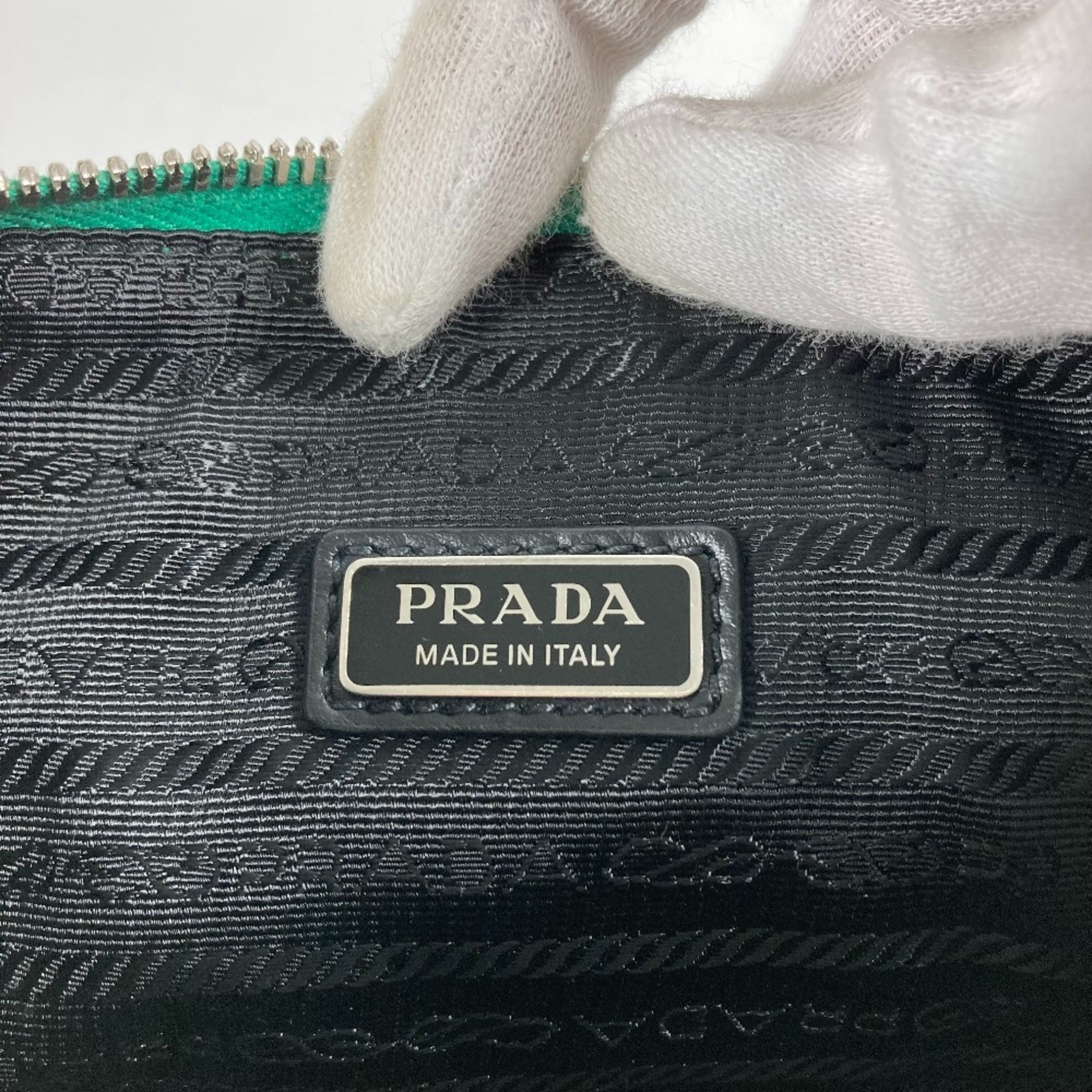 Saffiano Triangle Clutch Bag Pouch (Pre-Owned) - Prada - Modalova
