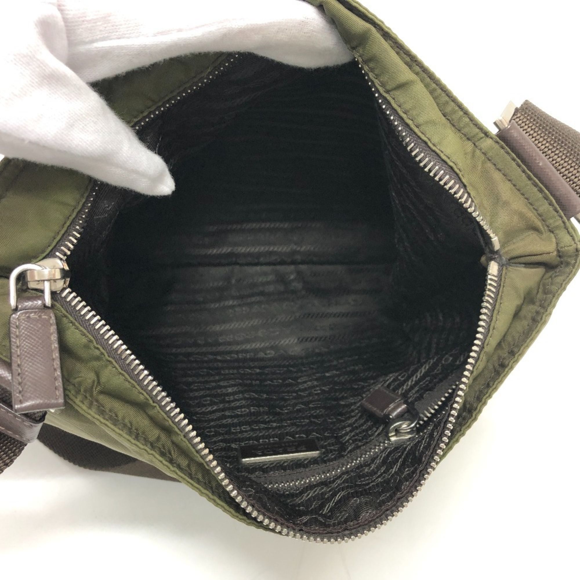 Nylon Shoulder Bag (Pre-Owned) - Prada - Modalova