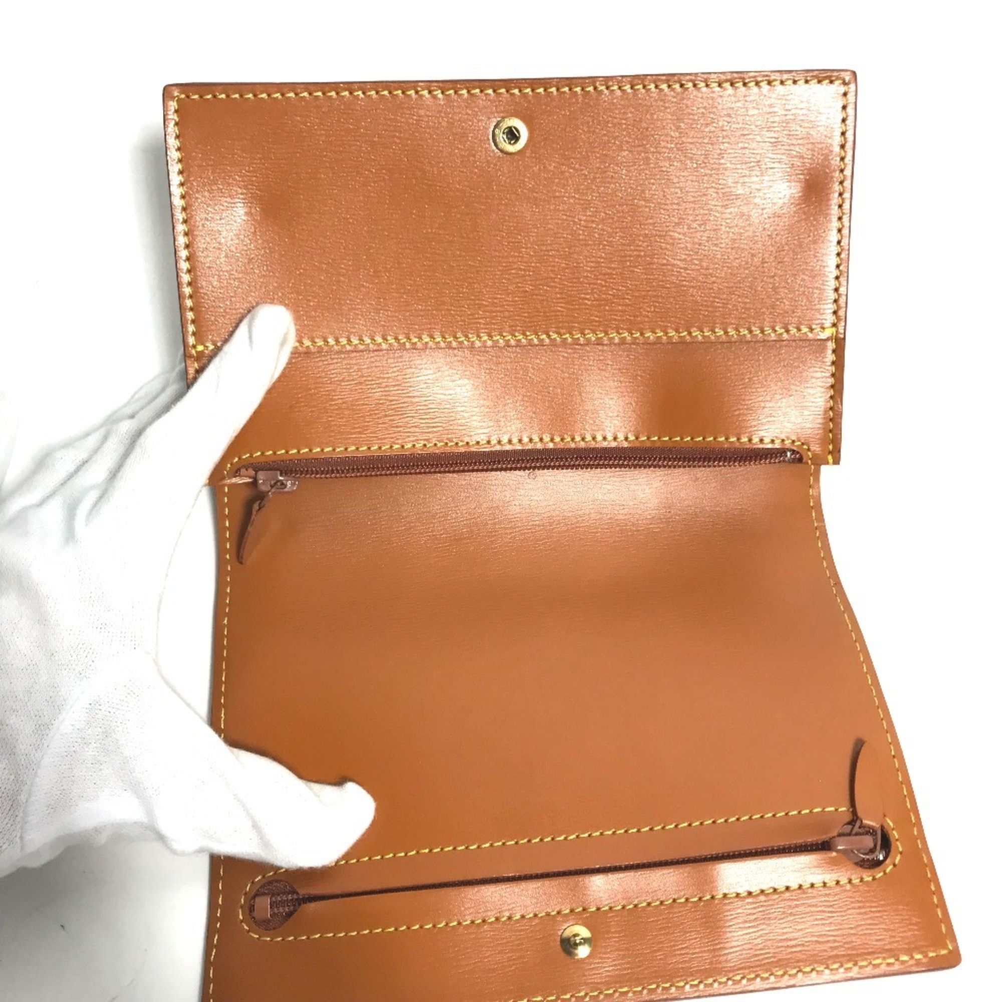 Kenyan Epi Leather Pouch (Pre-Owned) - Louis Vuitton - Modalova