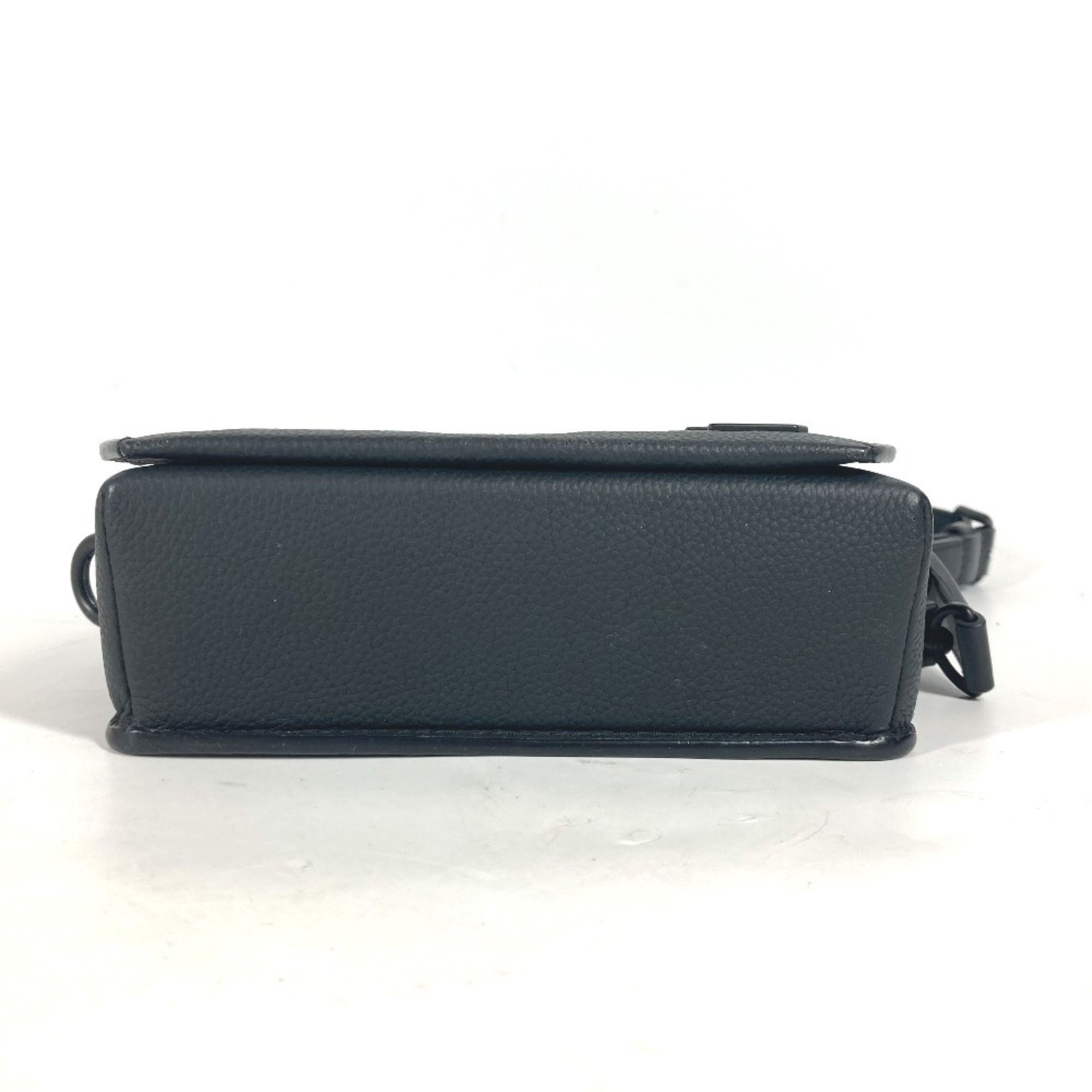 Leather Pochette Shoulder Bag (Pre-Owned) - Louis Vuitton - Modalova