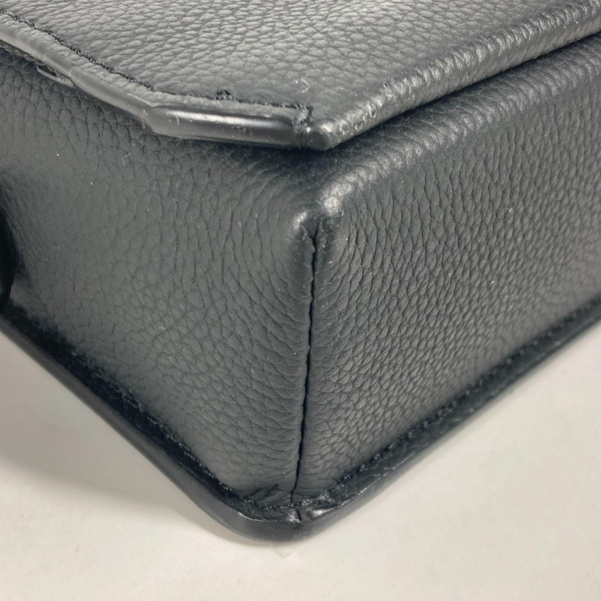 Leather Pochette Shoulder Bag (Pre-Owned) - Louis Vuitton - Modalova