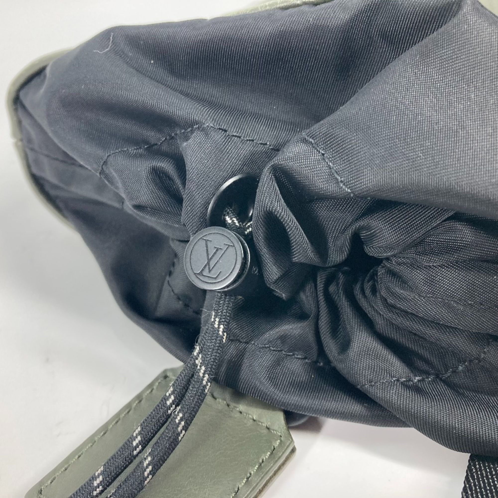 Monogram Shadow Shoulder Bag (Pre-Owned) - Louis Vuitton - Modalova