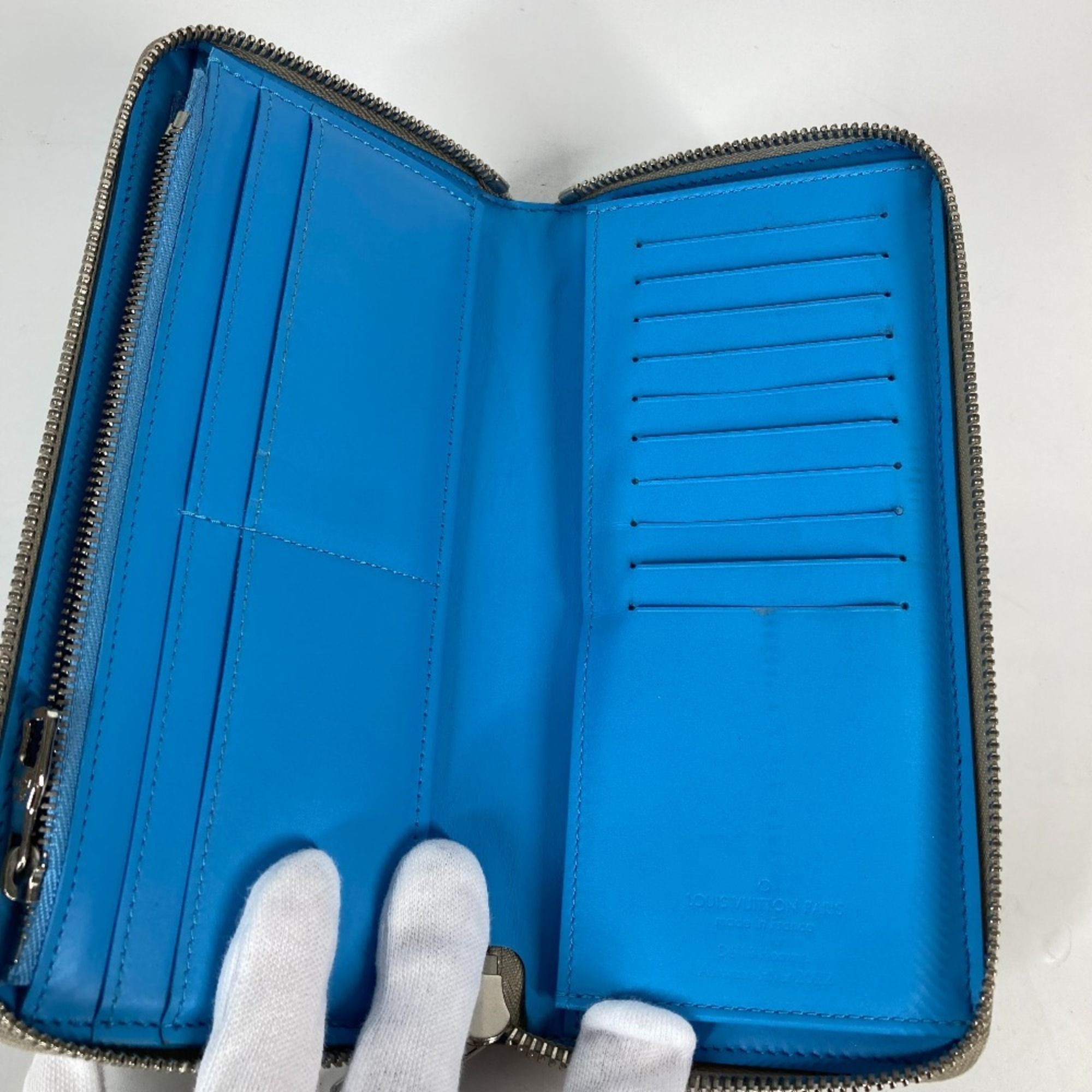 Taurillon Leather Long Wallet (Bi-Fold) (Pre-Owned) - Louis Vuitton - Modalova