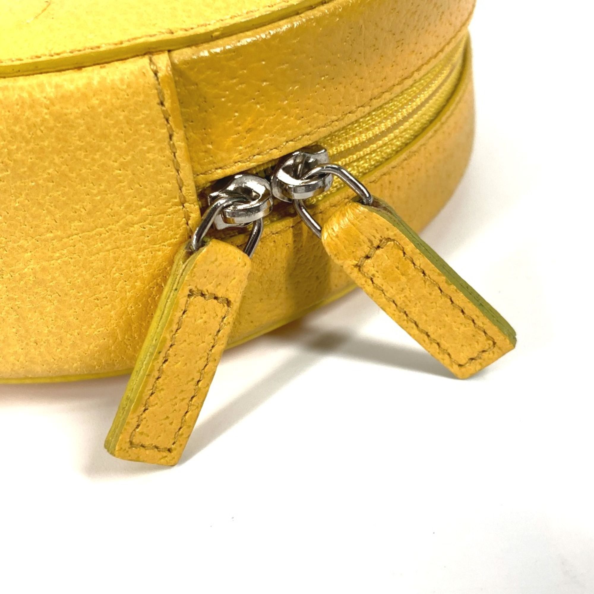Leather Shoulder Bag (Pre-Owned) - Bvlgari - Modalova