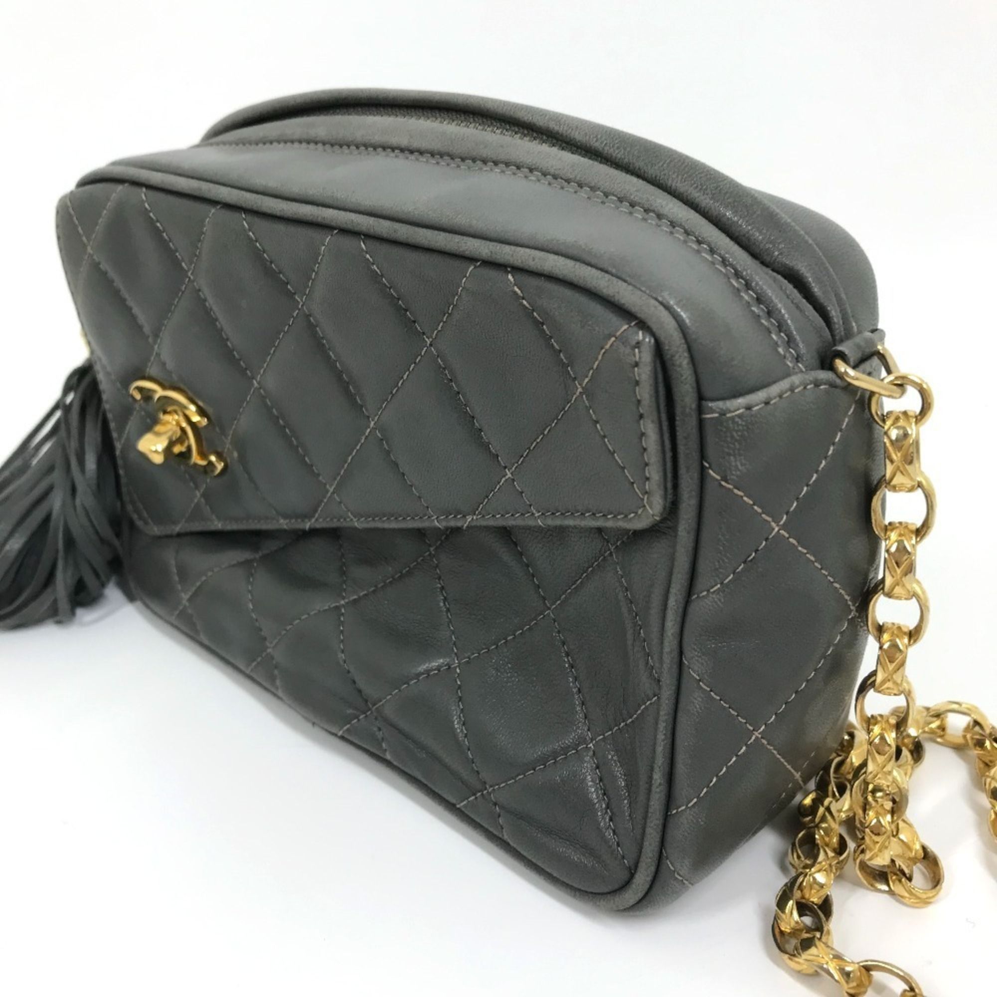 Leather Shoulder Bag (Pre-Owned) - Chanel - Modalova