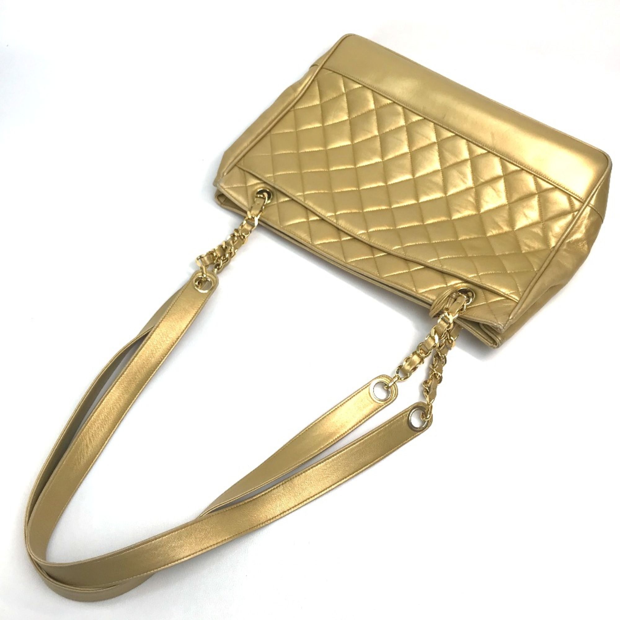 Leather Shoulder Bag (Pre-Owned) - Chanel - Modalova