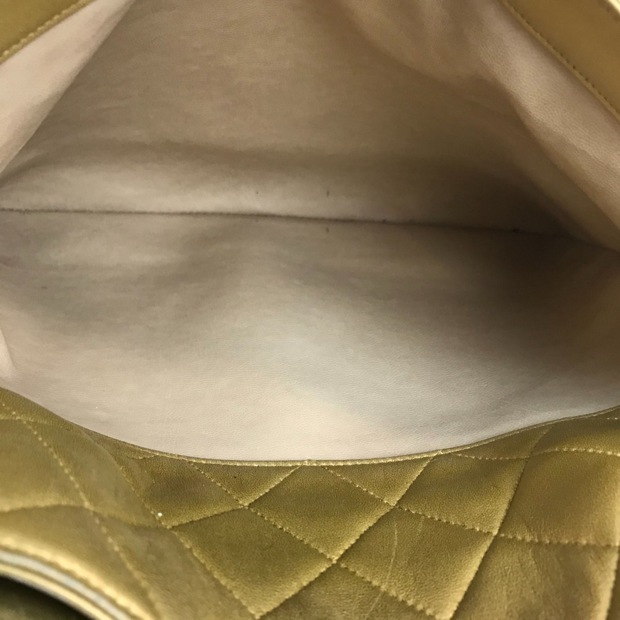 Leather Shoulder Bag (Pre-Owned) - Chanel - Modalova