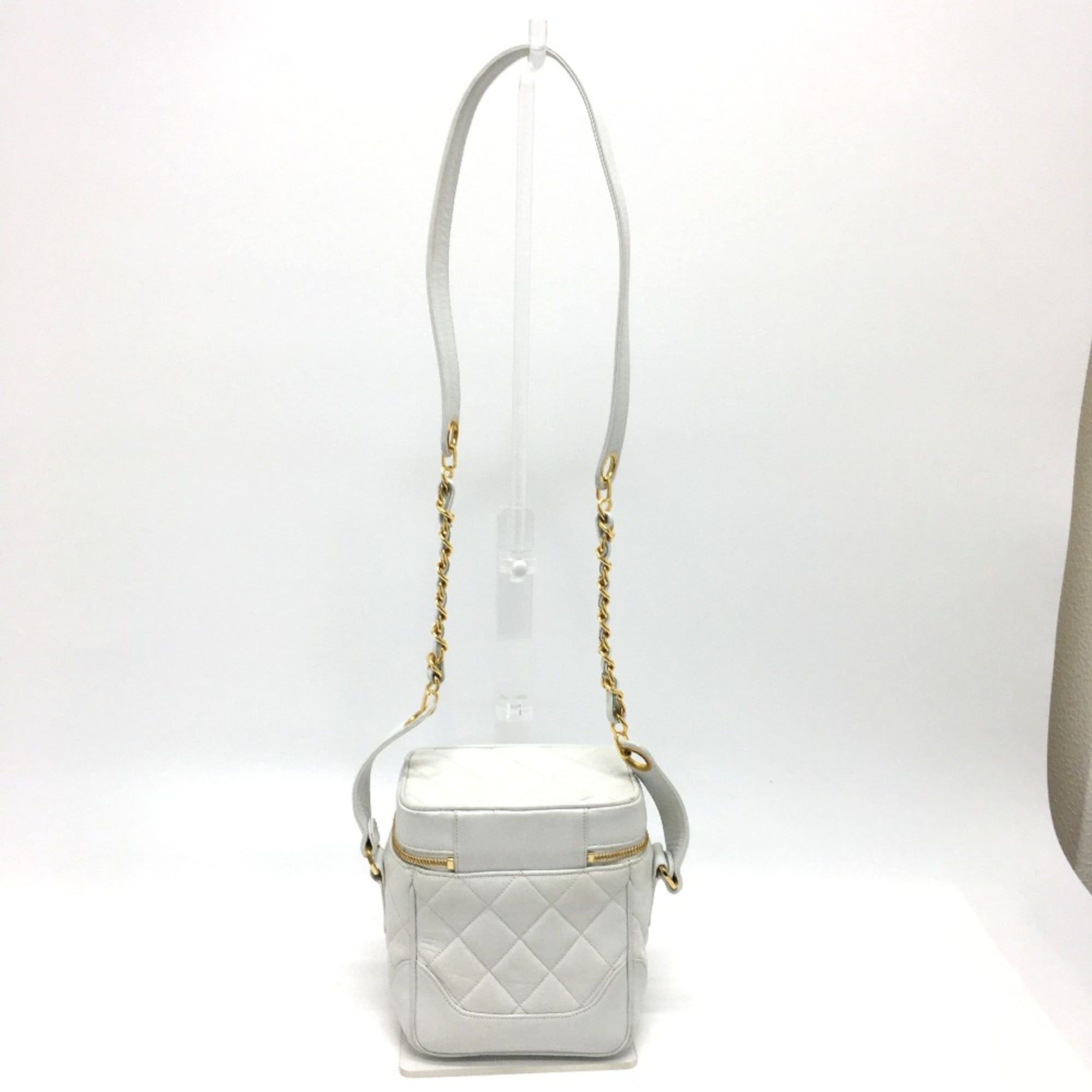 Leather Shoulder Bag (Pre-Owned) - Chanel - Modalova